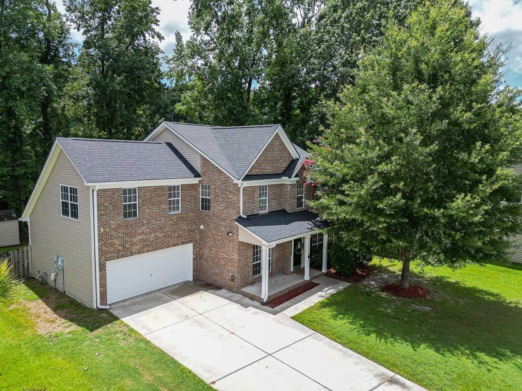 Summerville, SC 29483,207 Curico Ln