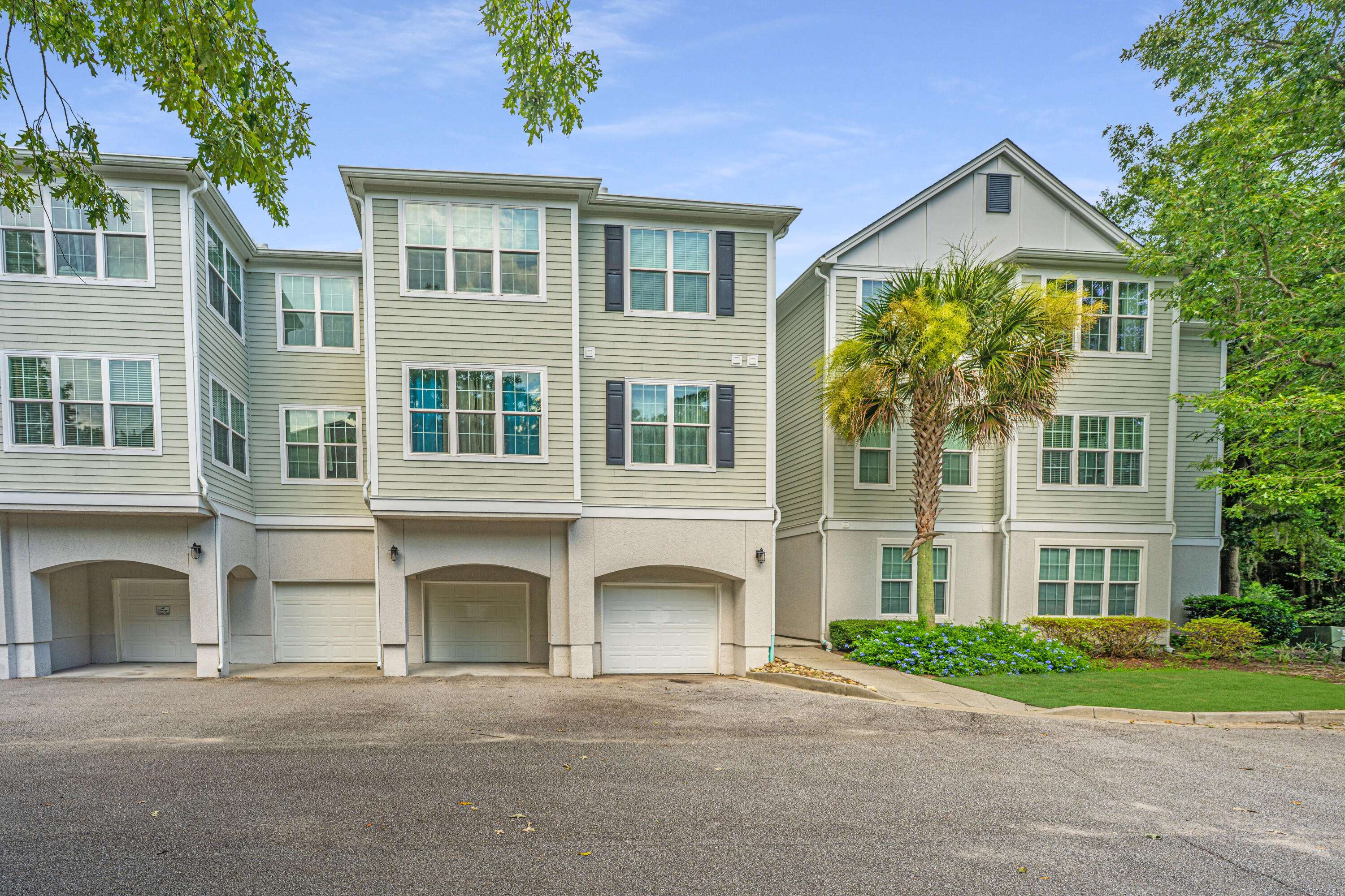 Johns Island, SC 29455,60 Fenwick Hall Allee #524