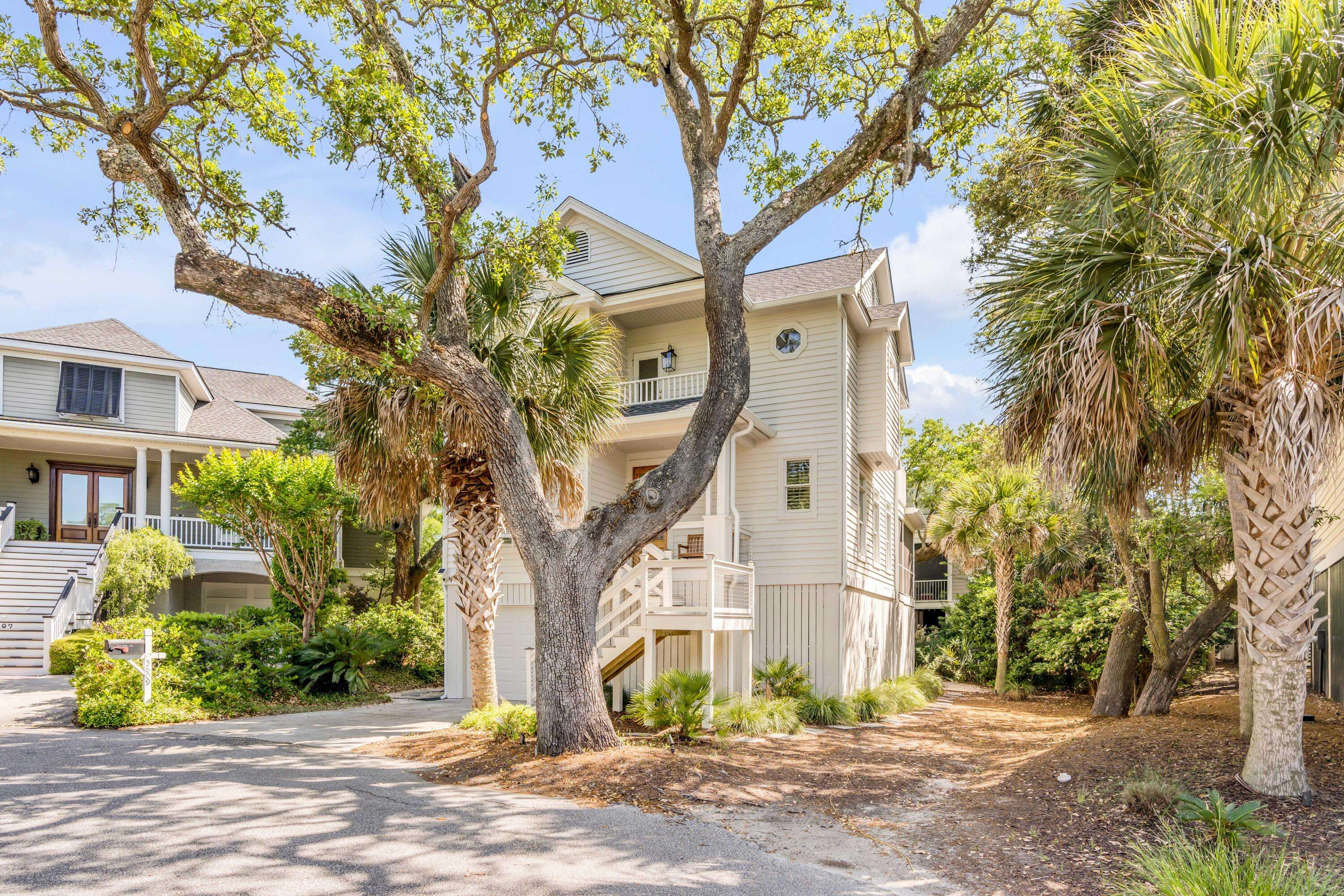 Isle Of Palms, SC 29451,5809 Back Bay Dr