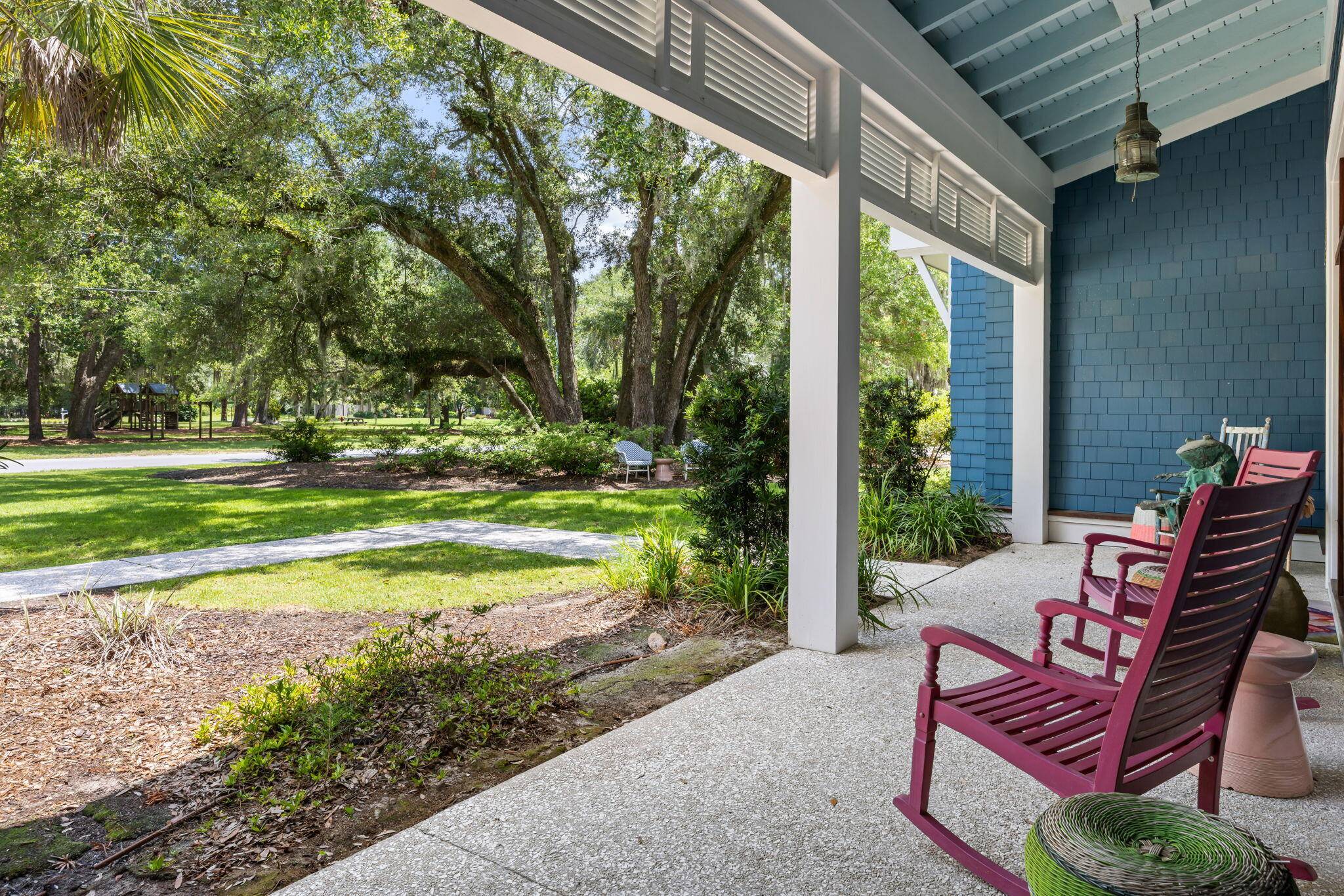 Mount Pleasant, SC 29464,1030 W Lakeview Dr