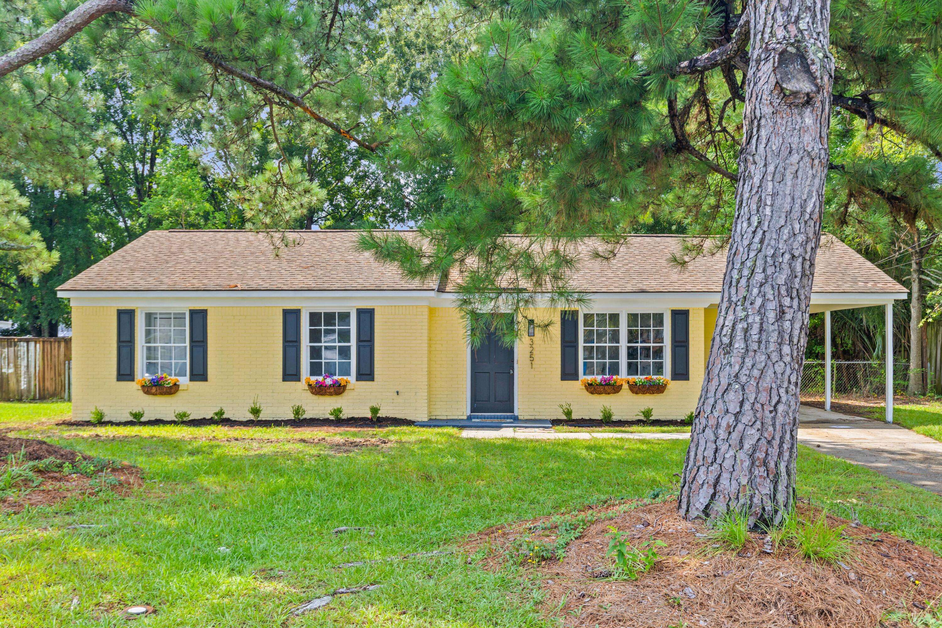 North Charleston, SC 29420,3251 Starlett Ave