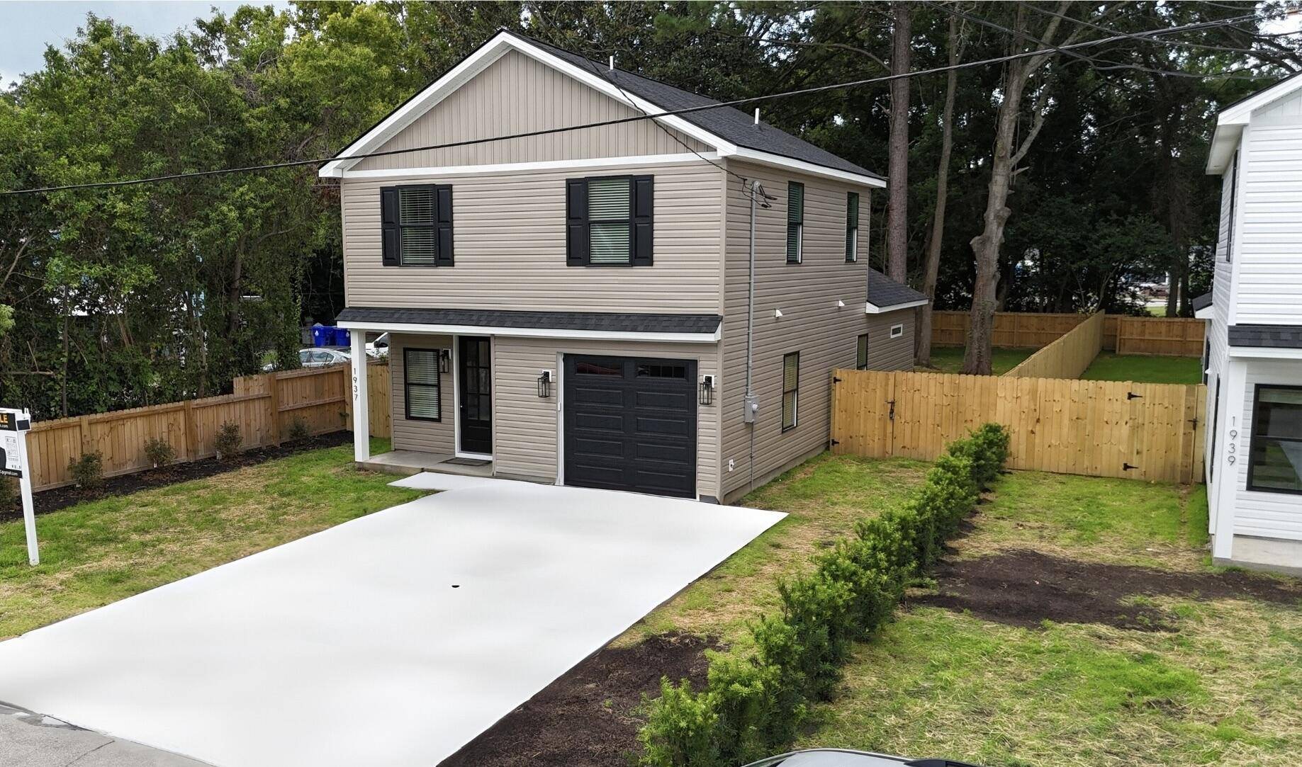 North Charleston, SC 29405,1937 Clement Ave