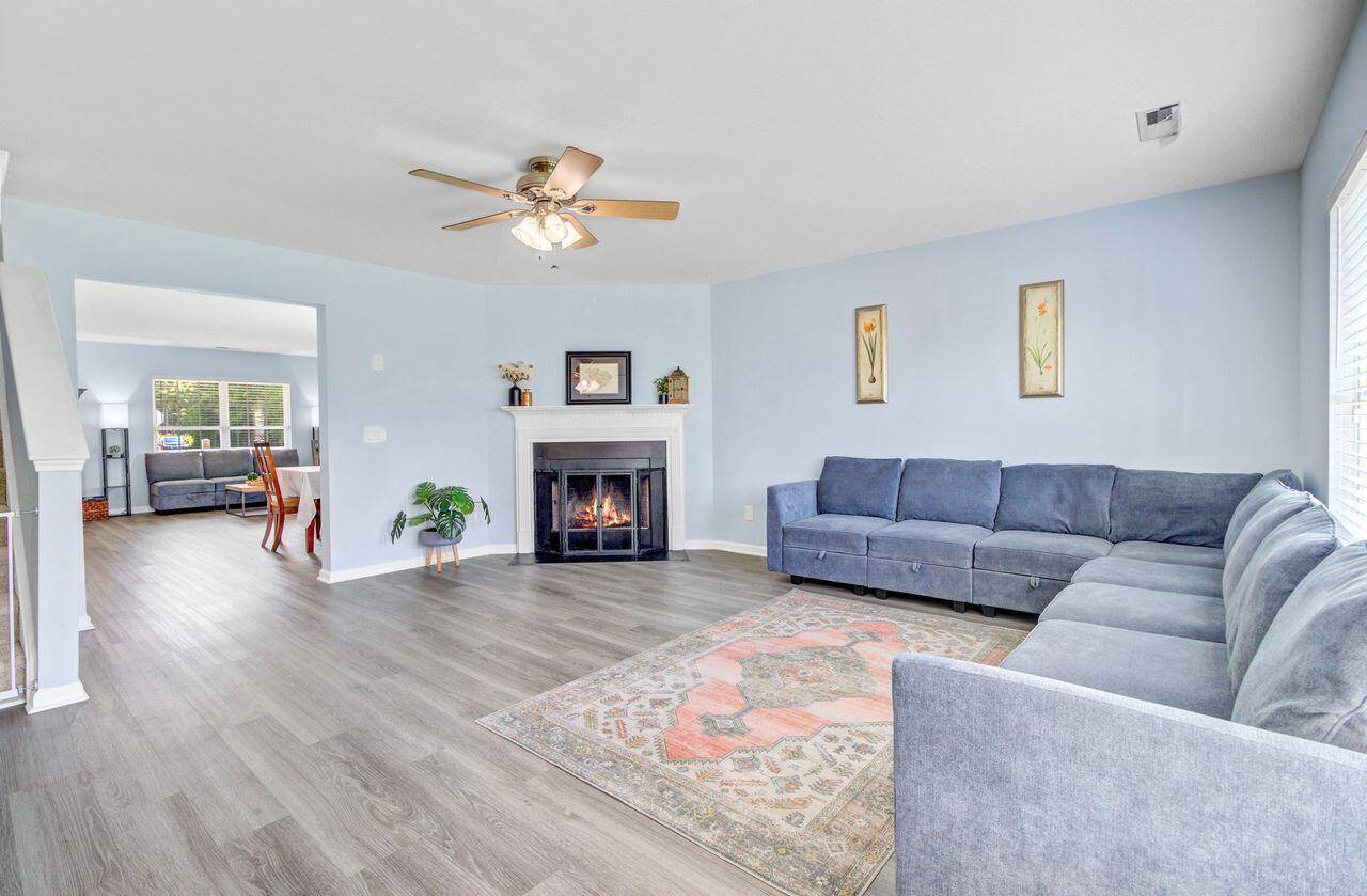 Goose Creek, SC 29445,261 Clayburne Dr