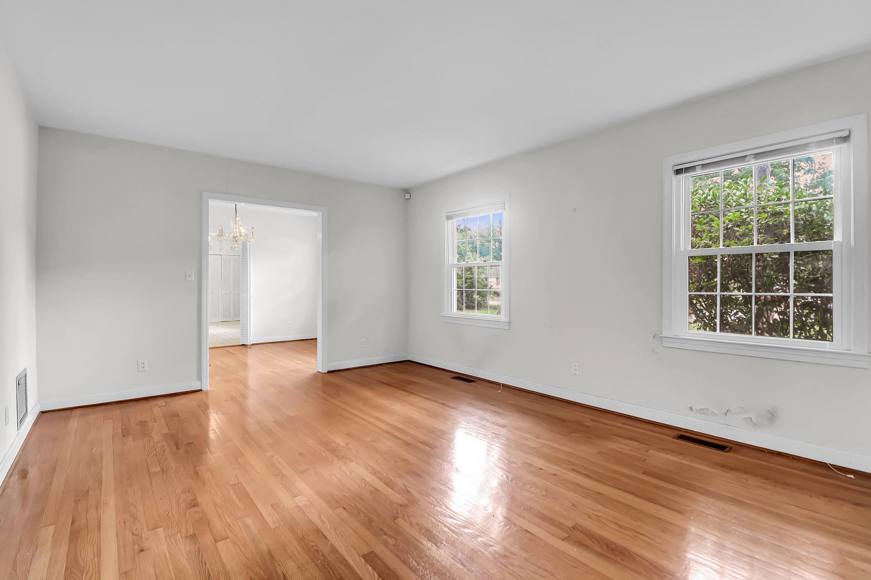 Mount Pleasant, SC 29464,1006 Lakeview Dr