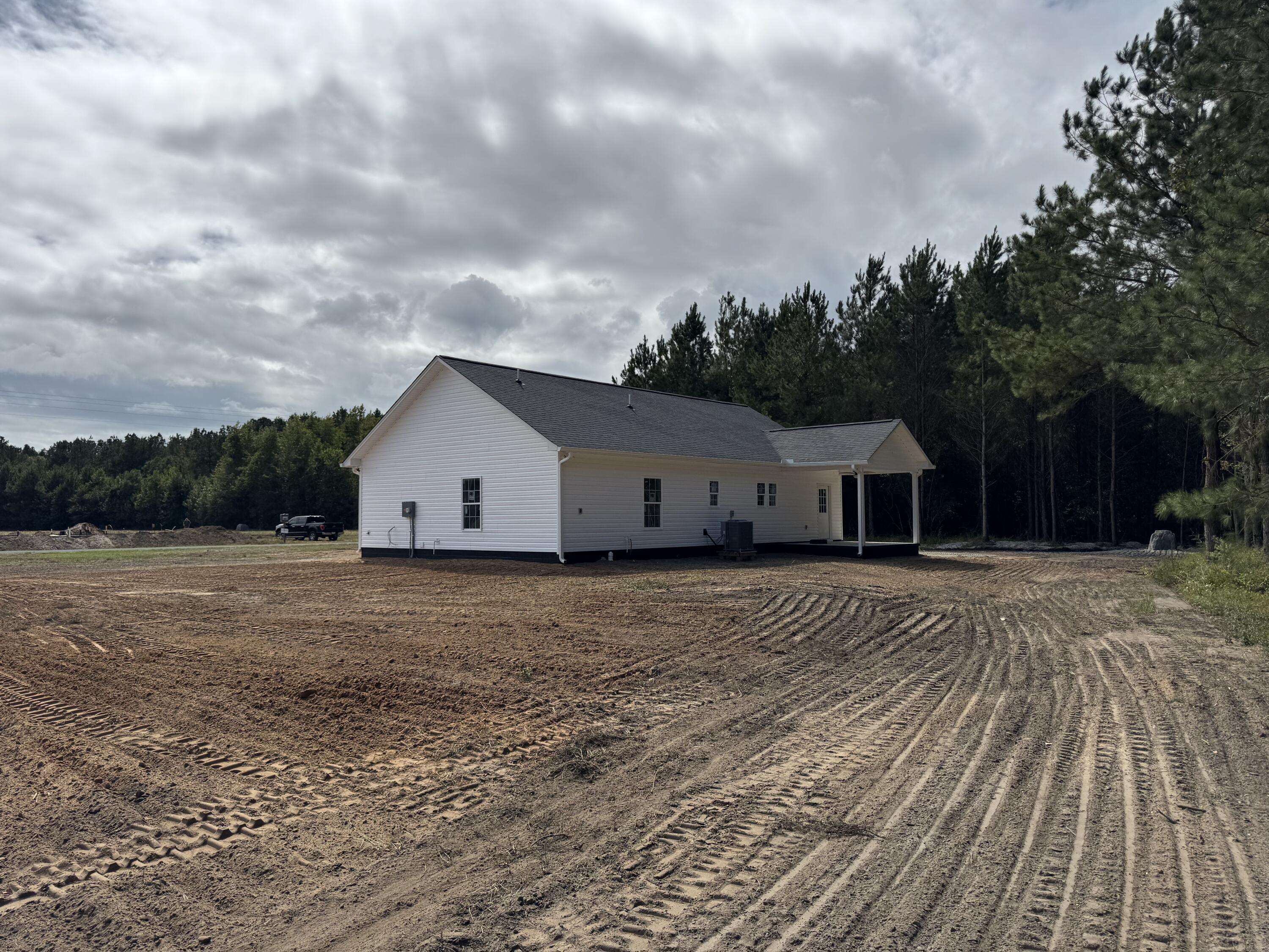 Saint George, SC 29477,461 Reeves Farm Rd