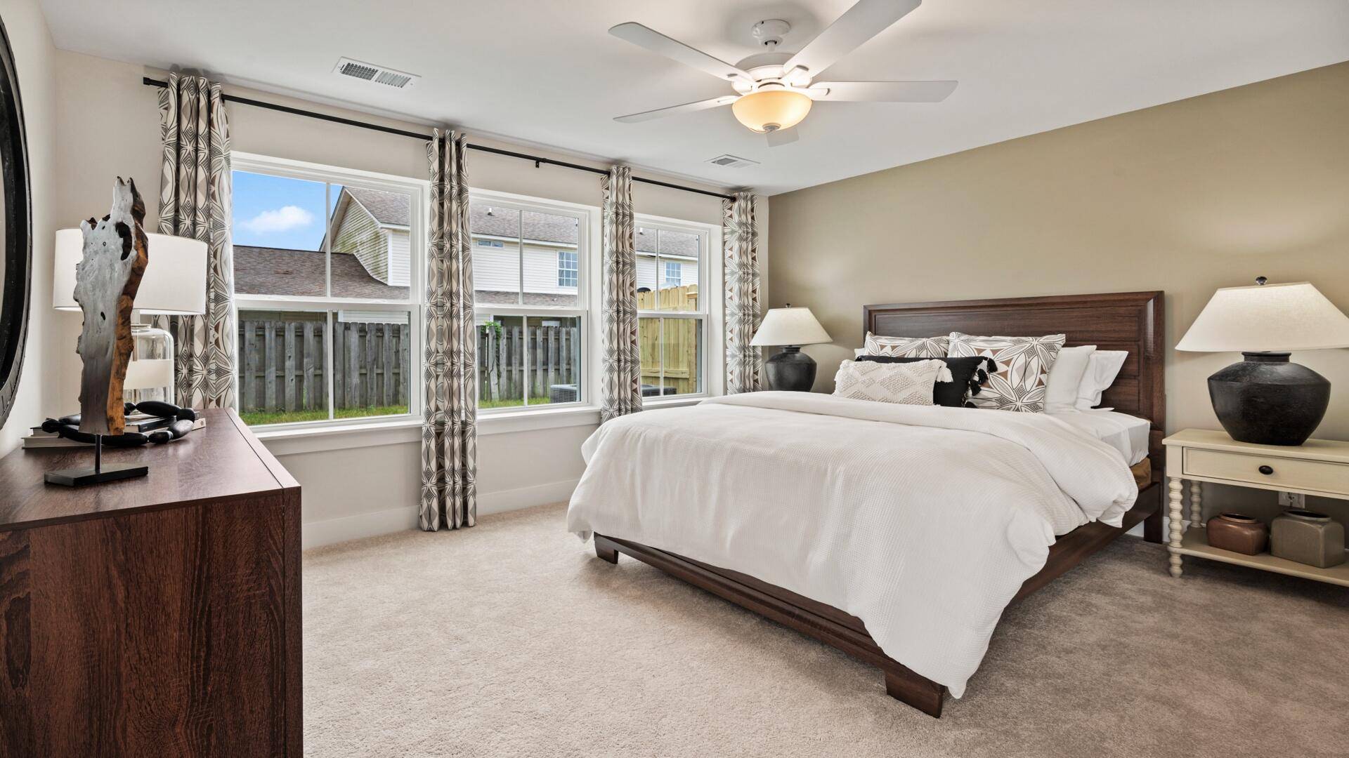 North Charleston, SC 29418,4633 Forest Hills Dr #1301