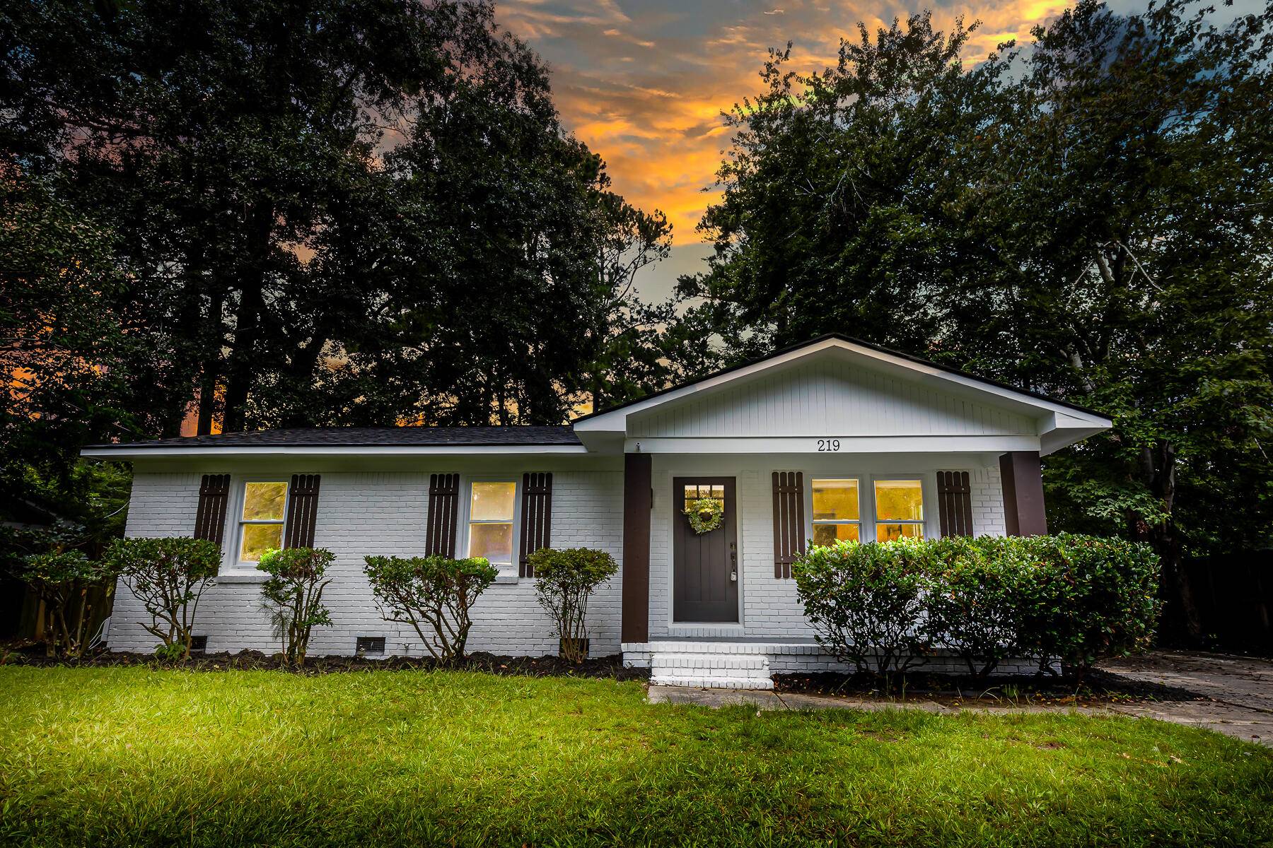 Summerville, SC 29485,219 Birch Ln