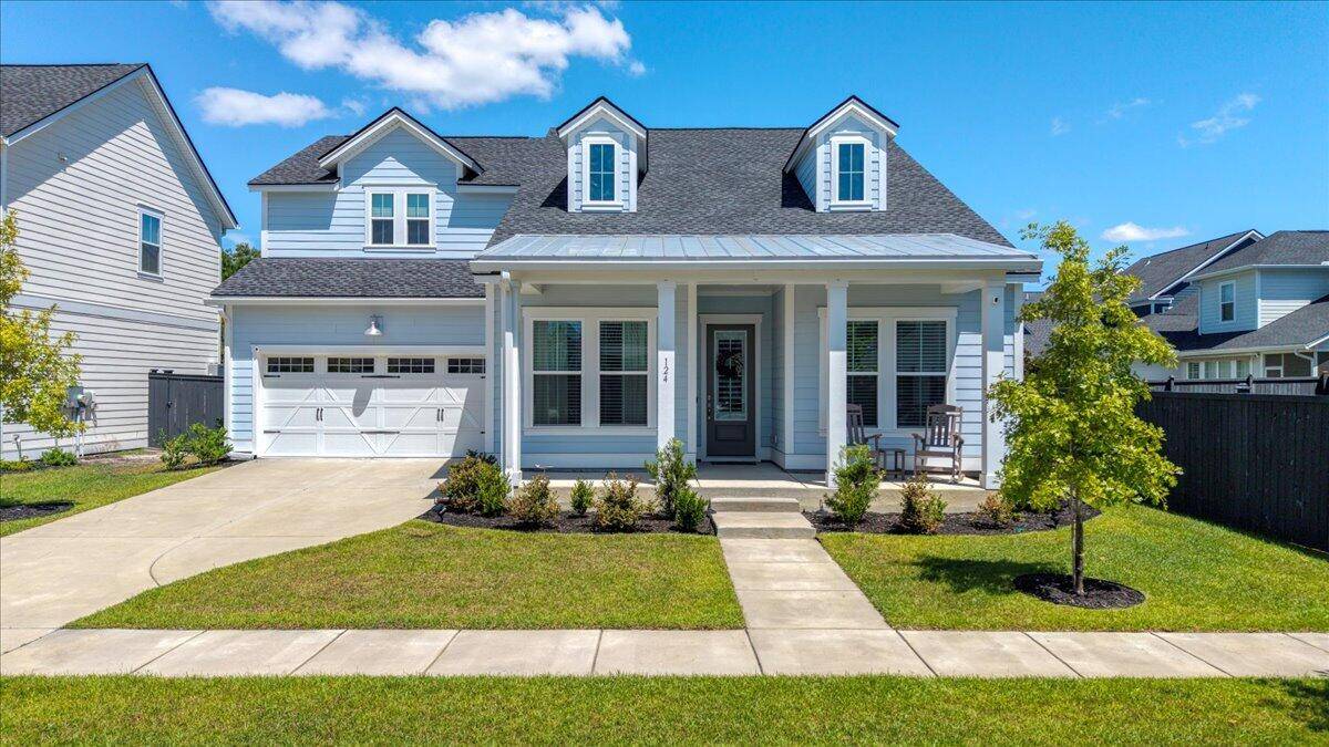 Summerville, SC 29486,124 Archdale St