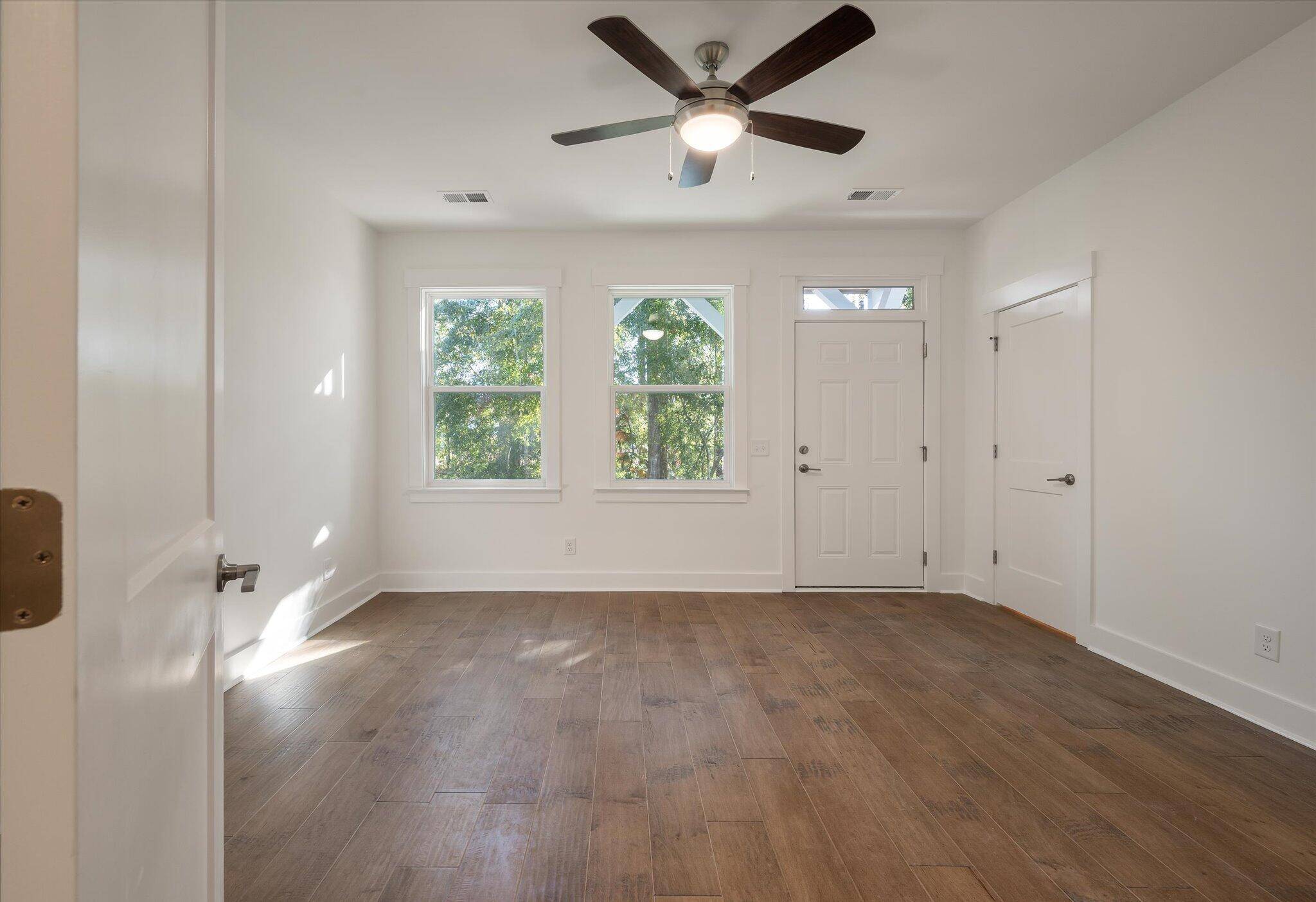 Charleston, SC 29492,343 Laurens View Ln