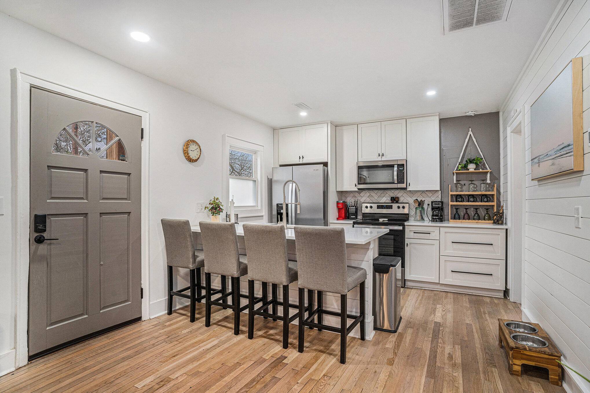 North Charleston, SC 29405,4530 Holly St