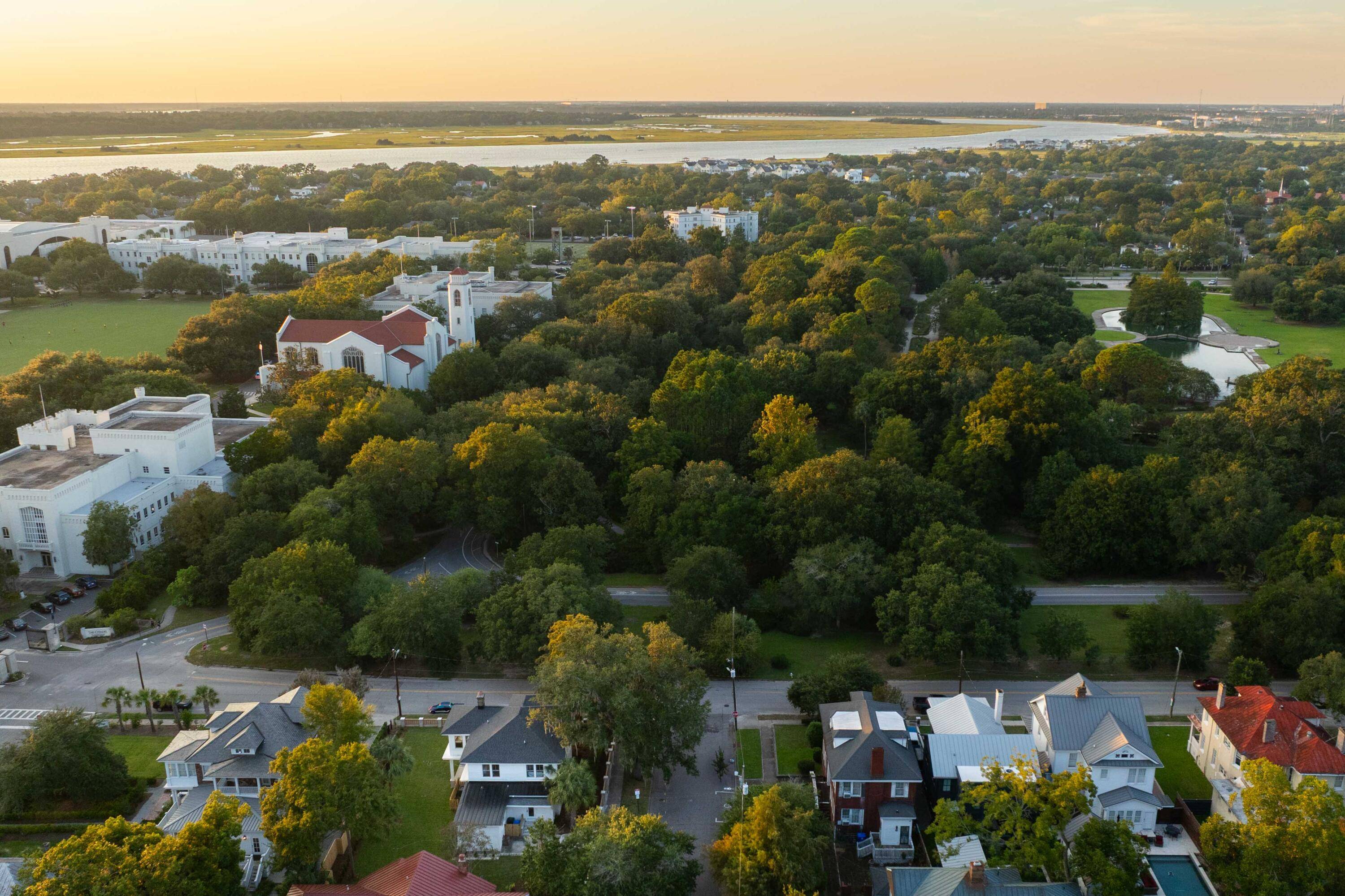 Charleston, SC 29403,167 Moultrie St