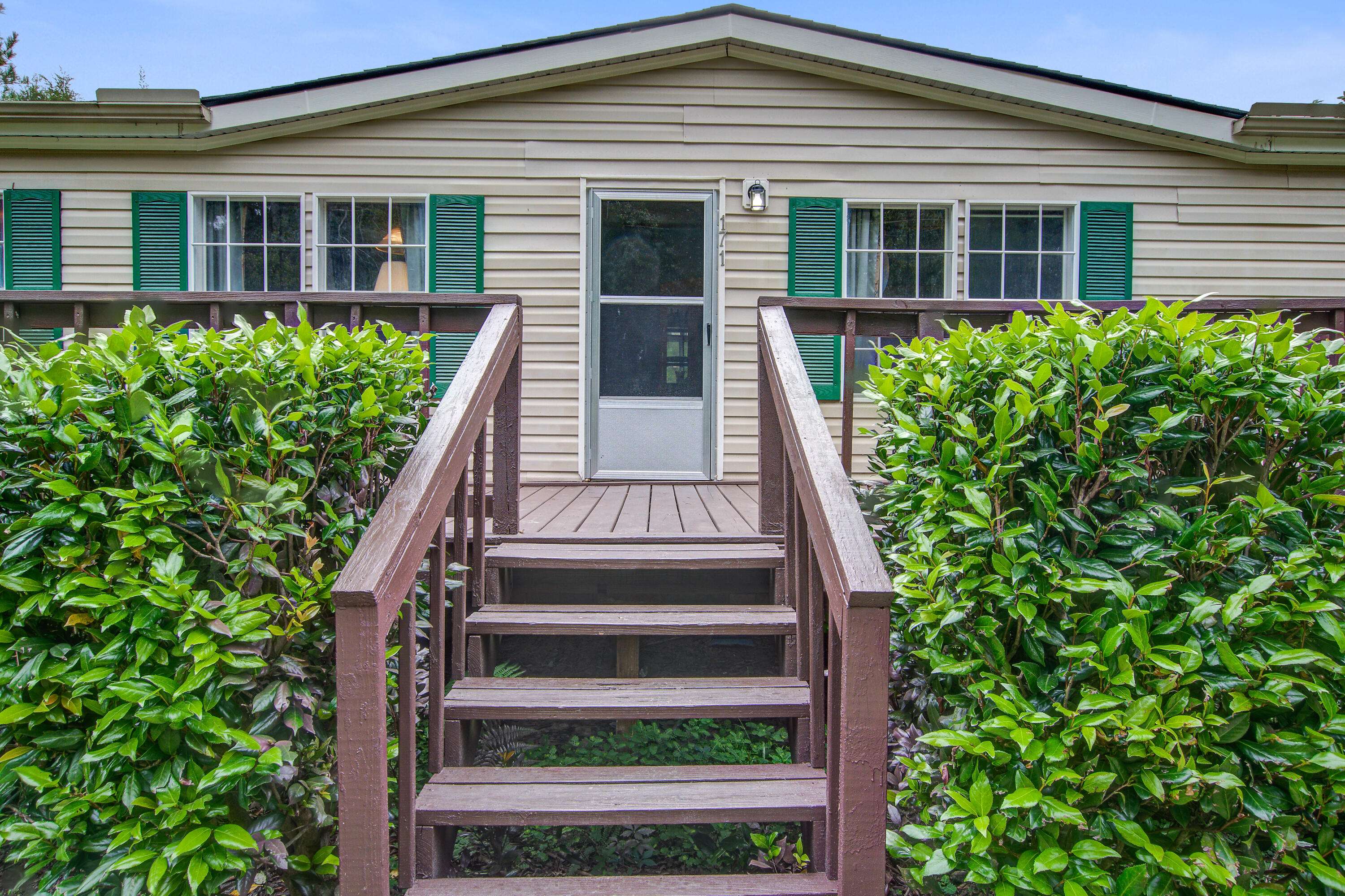 Saint George, SC 29477,171 Autumn Run Rd