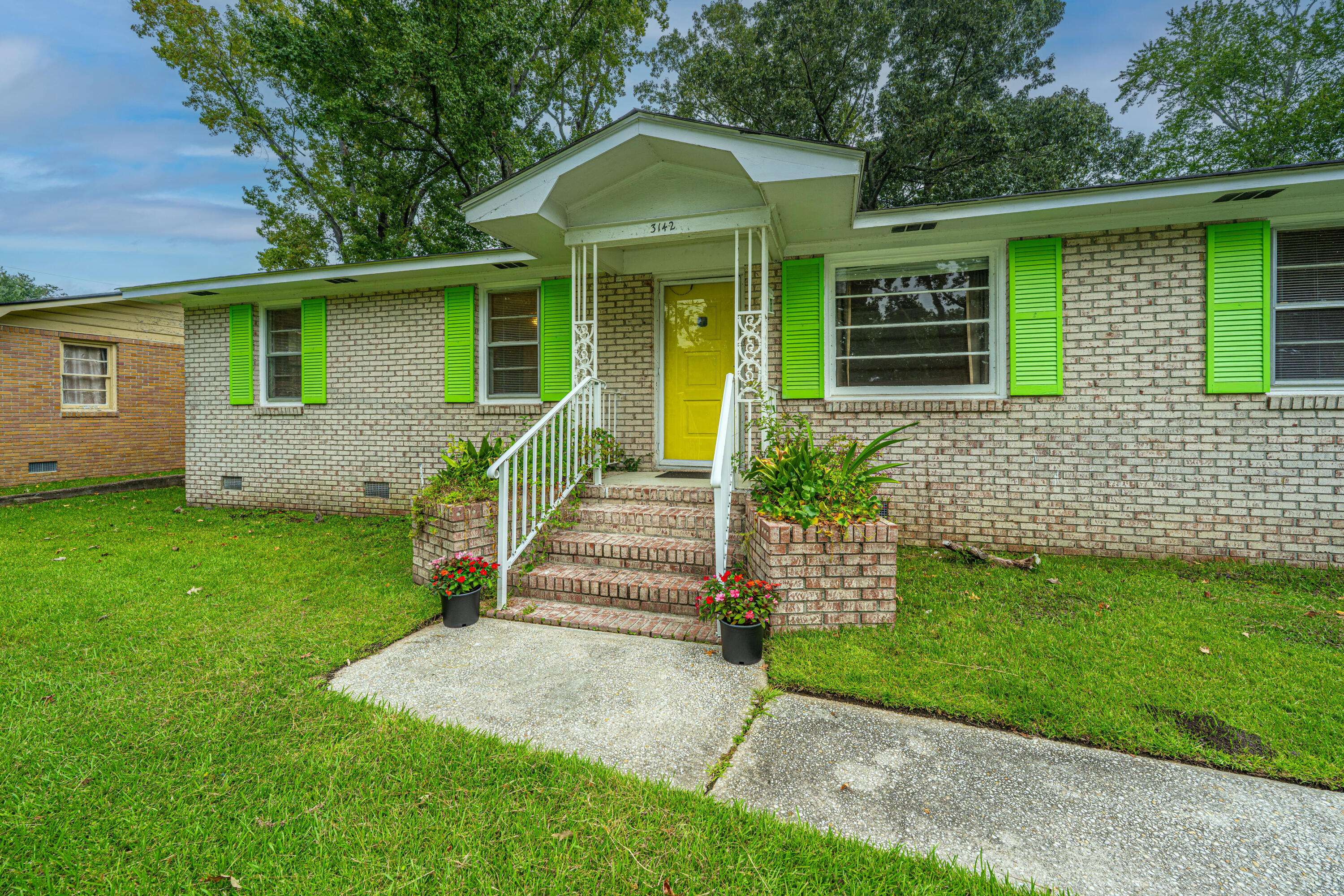 Charleston, SC 29414,3142 Bonanza Rd