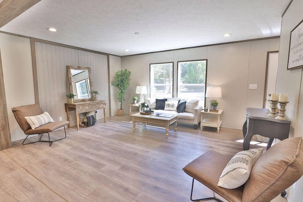 Cross, SC 29436,211 Rodenberry Rd