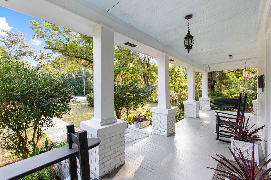 Walterboro, SC 29488,487 Hampton St