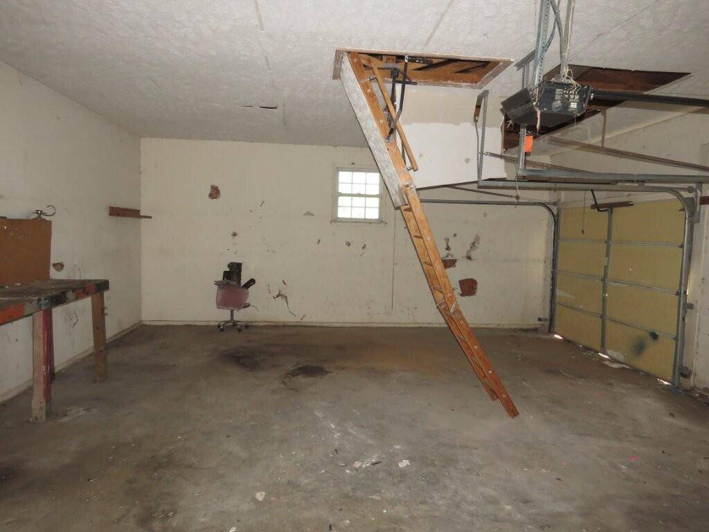 Aiken, SC 29805,2950 N Columbia Hwy