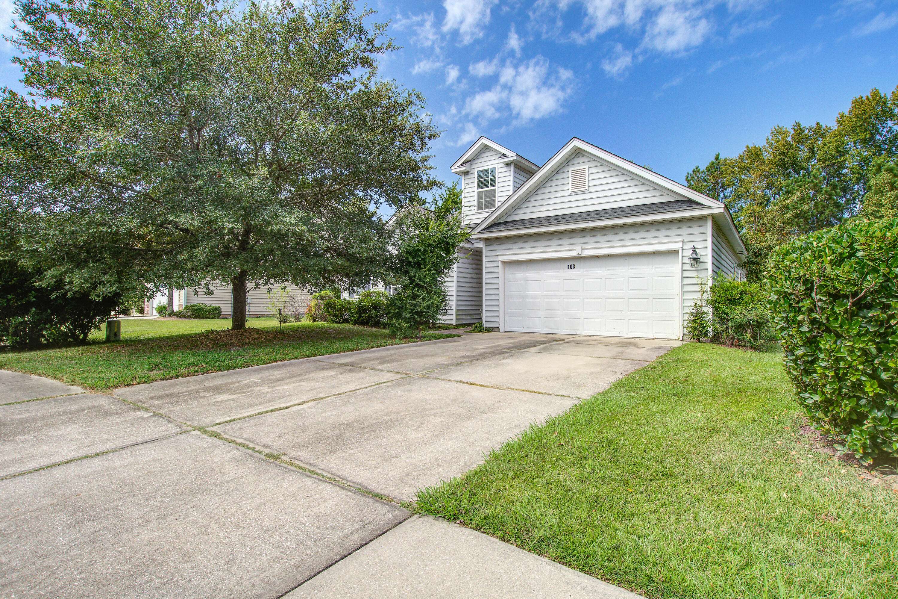 Summerville, SC 29483,103 Berwick Dr