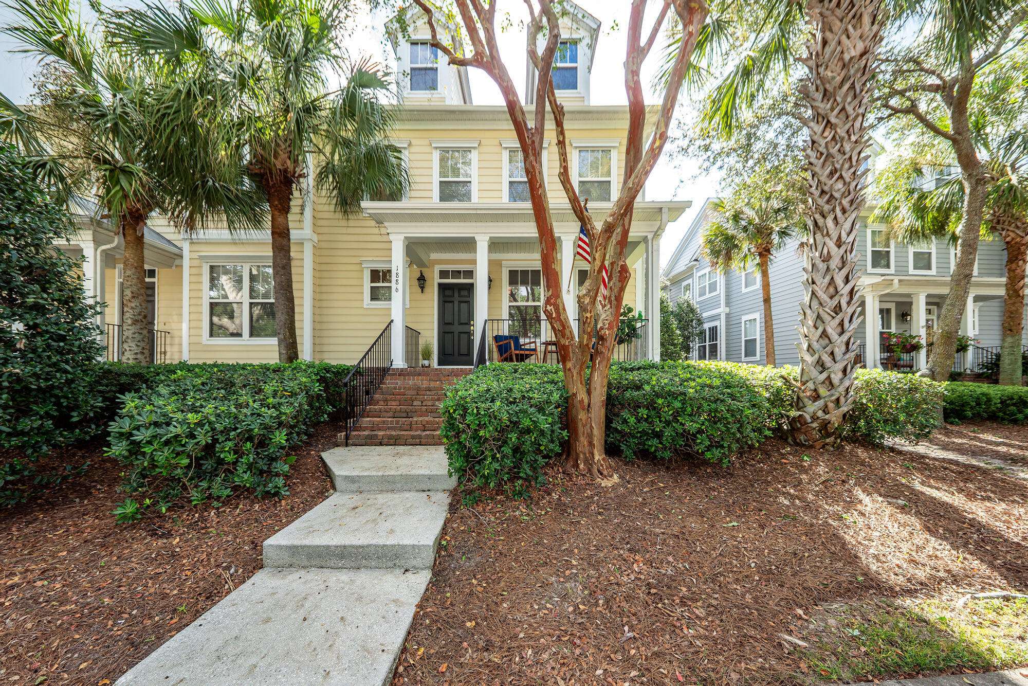 Charleston, SC 29492,1886 Pierce St