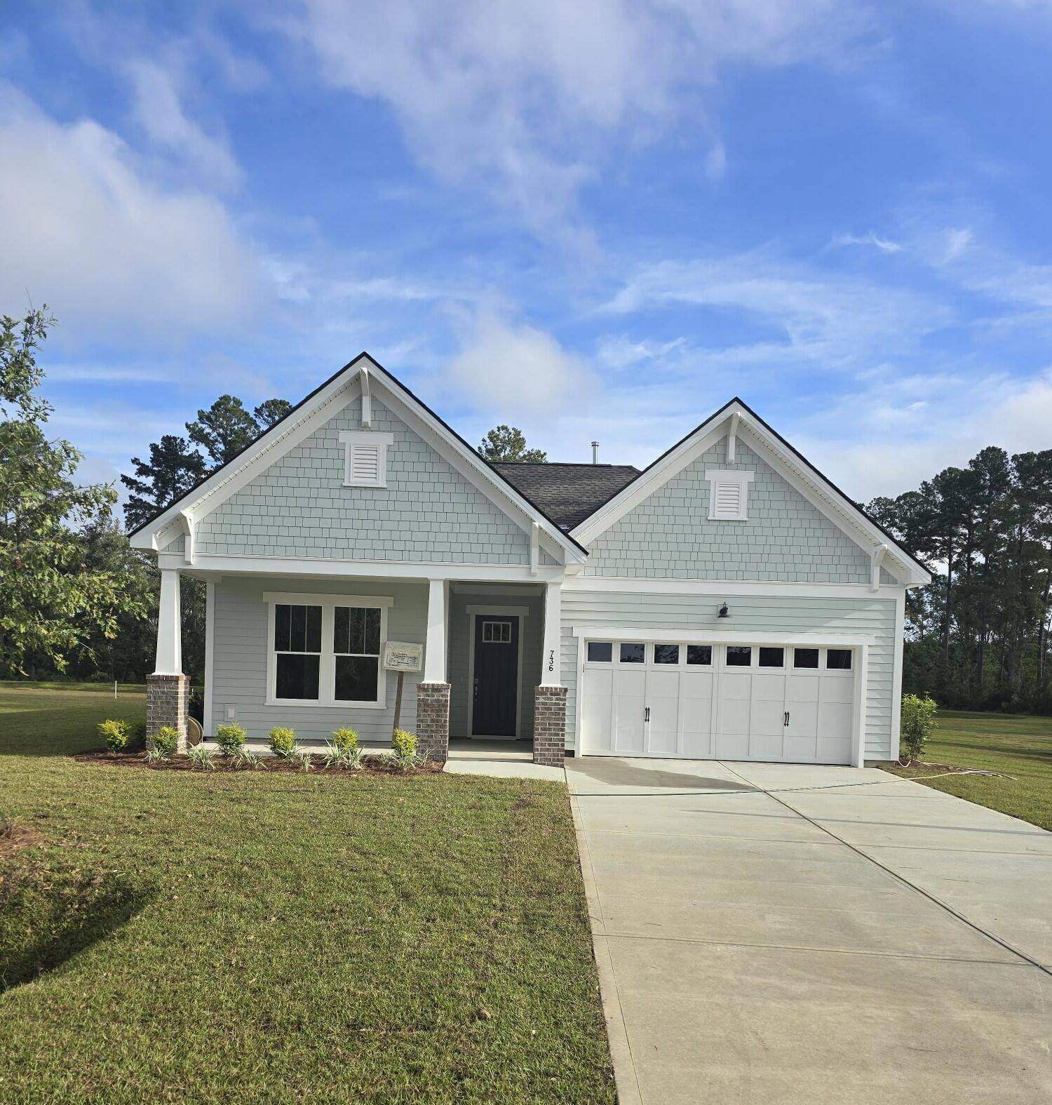 Huger, SC 29450,736 Breakers Reef Ln