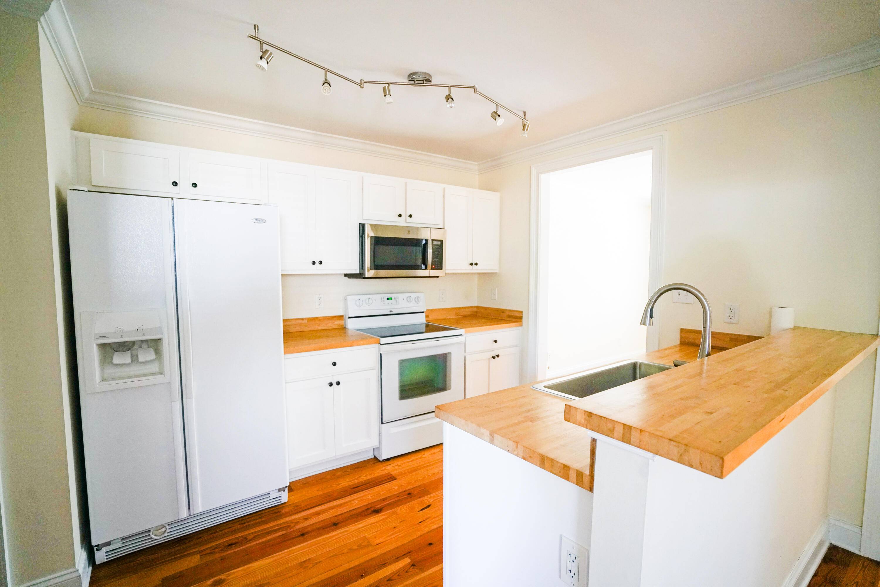 Charleston, SC 29407,1124 5th Ave