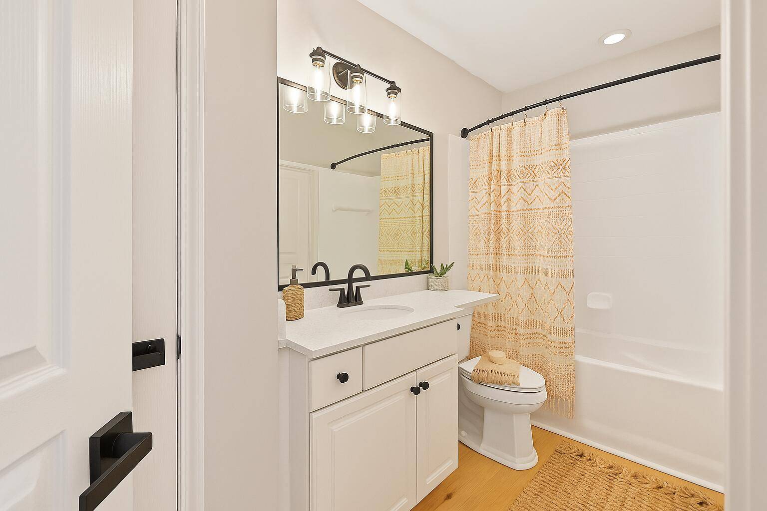 Charleston, SC 29492,200 Bucksley Ln #105