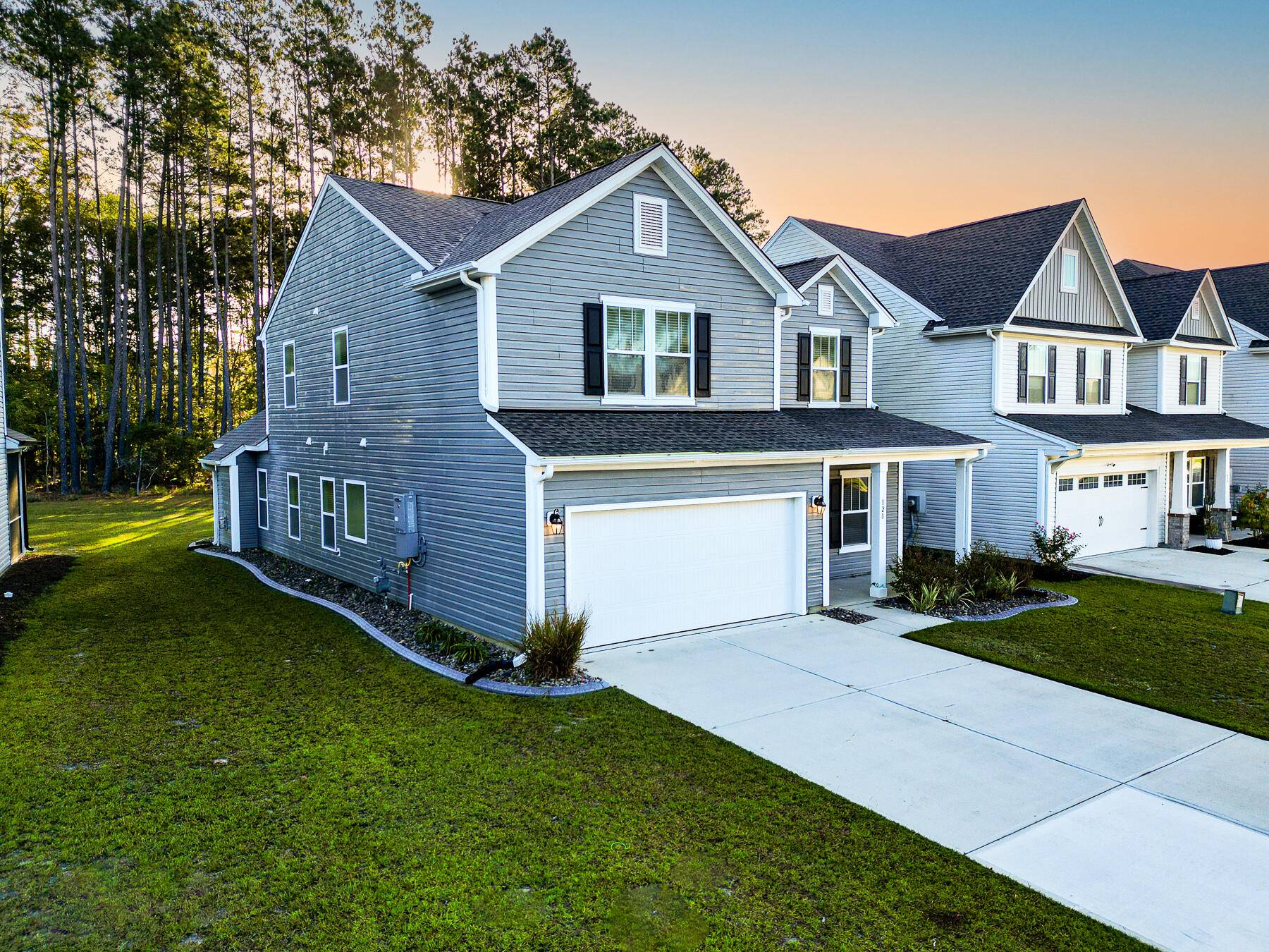 Summerville, SC 29485,128 Surfbird Rd