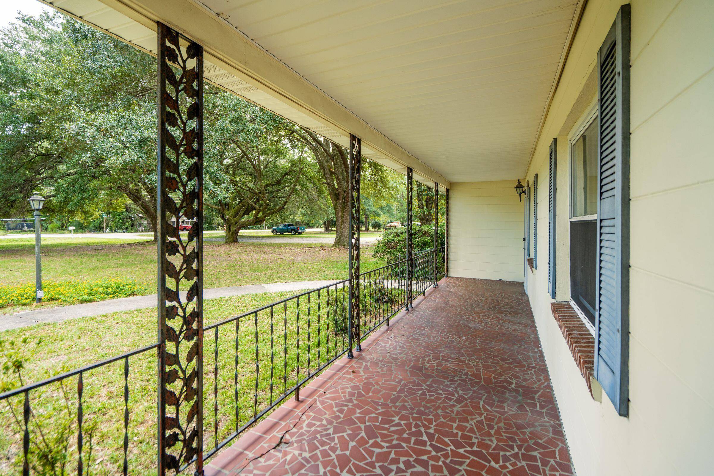 Hollywood, SC 29449,6384 Sc 162