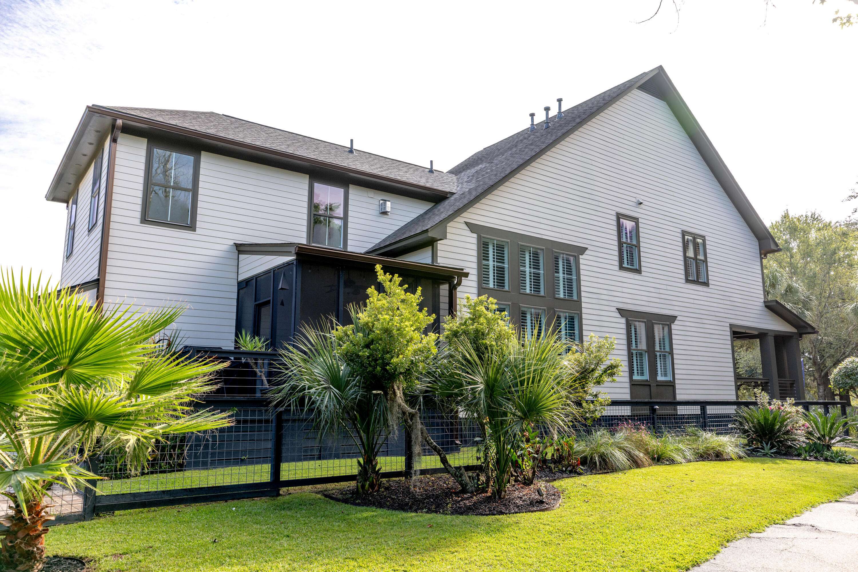 Charleston, SC 29492,156 Etiwan Park St