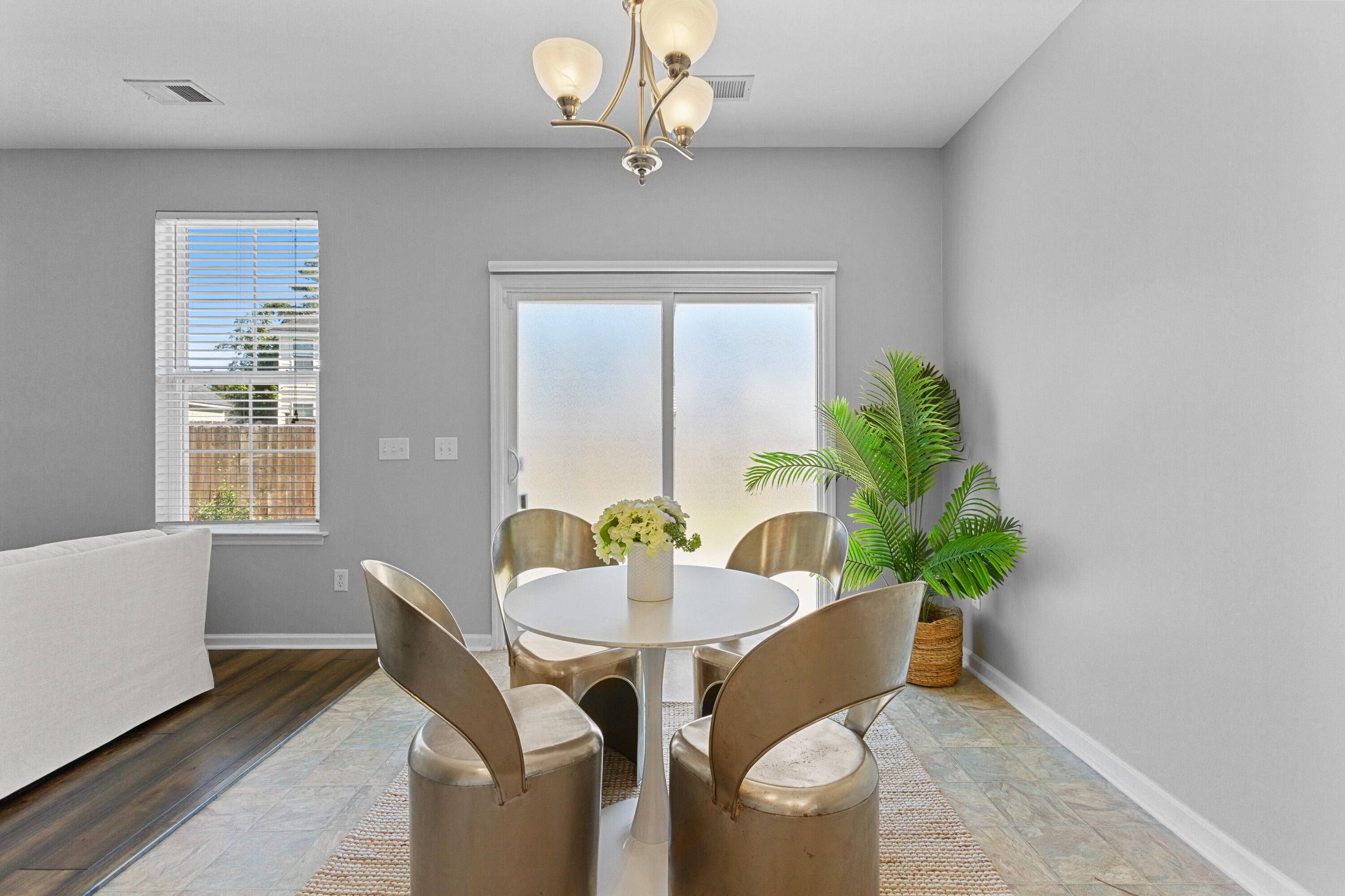 North Charleston, SC 29420,8016 Hyannis Ct