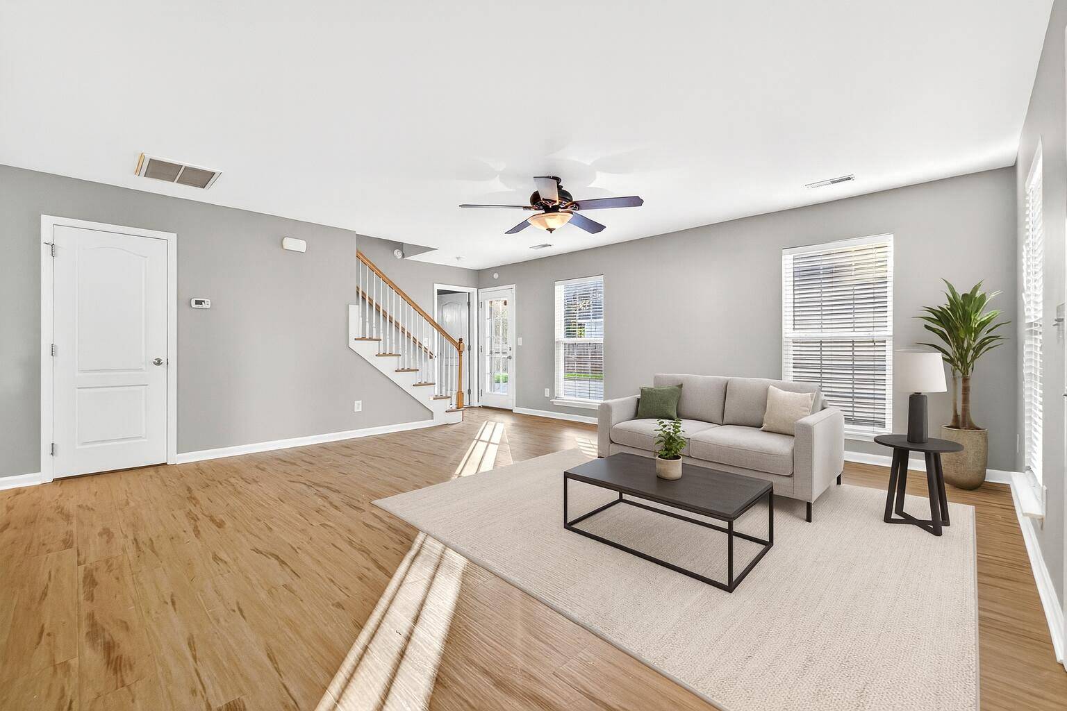 Summerville, SC 29485,304 Coosawatchie St