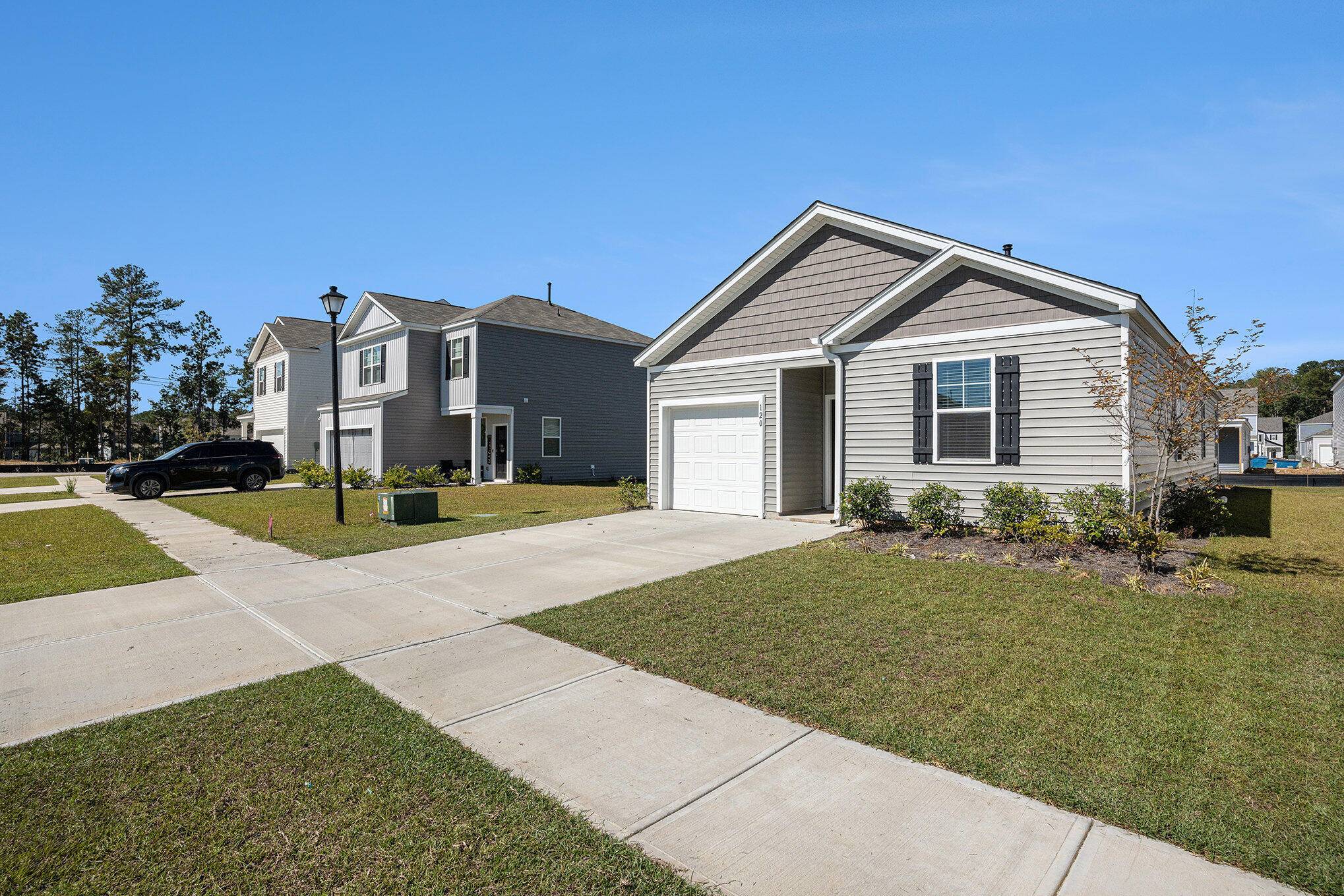 Summerville, SC 29486,120 Hillsford Ln