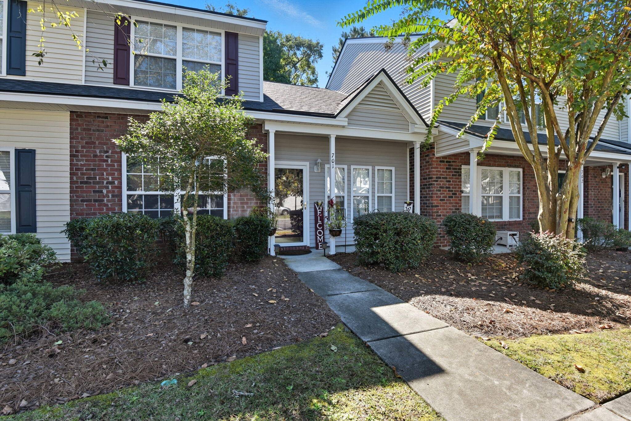 Summerville, SC 29483,701 Pine Bluff Dr