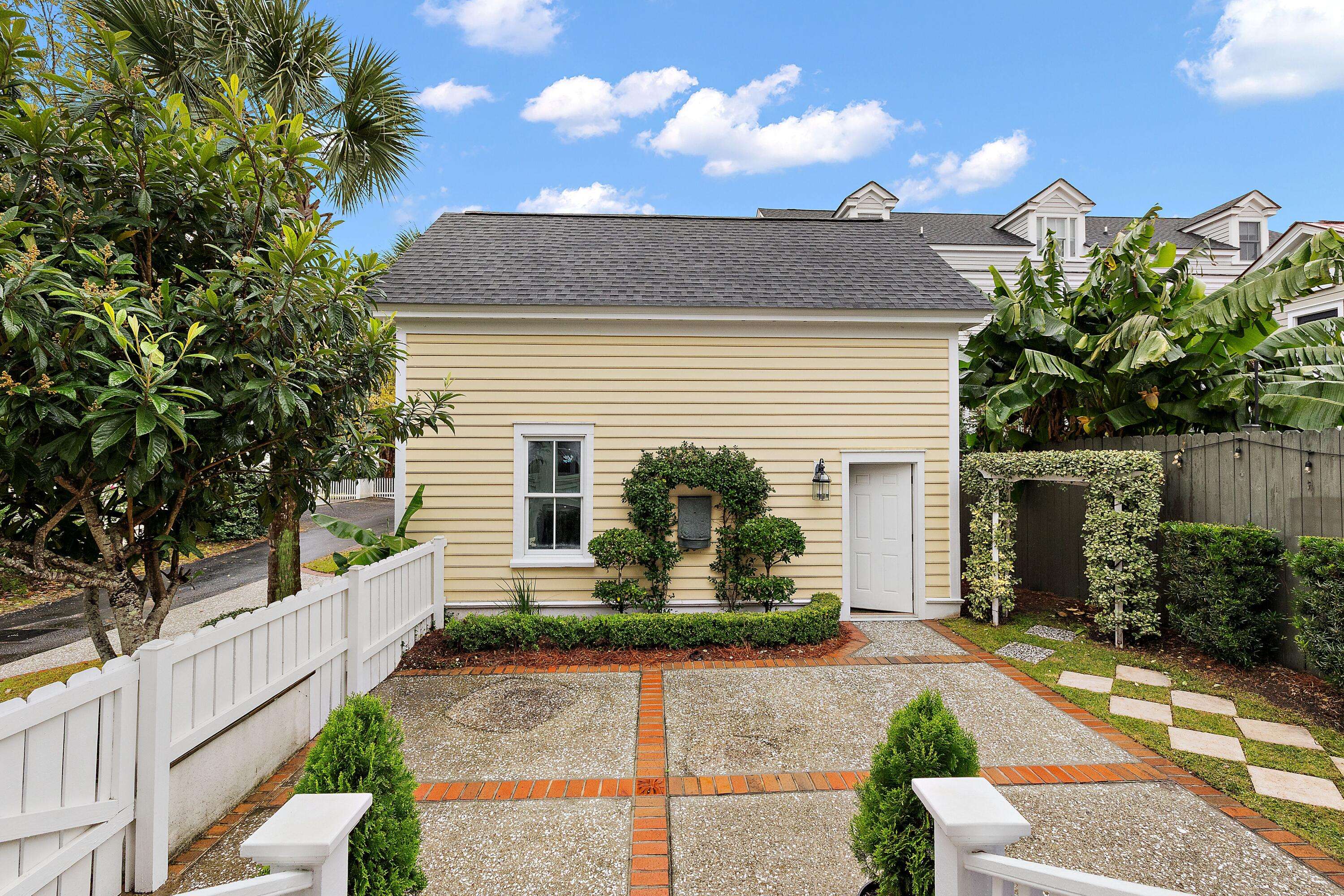 Mount Pleasant, SC 29464,12 Leeann Ln