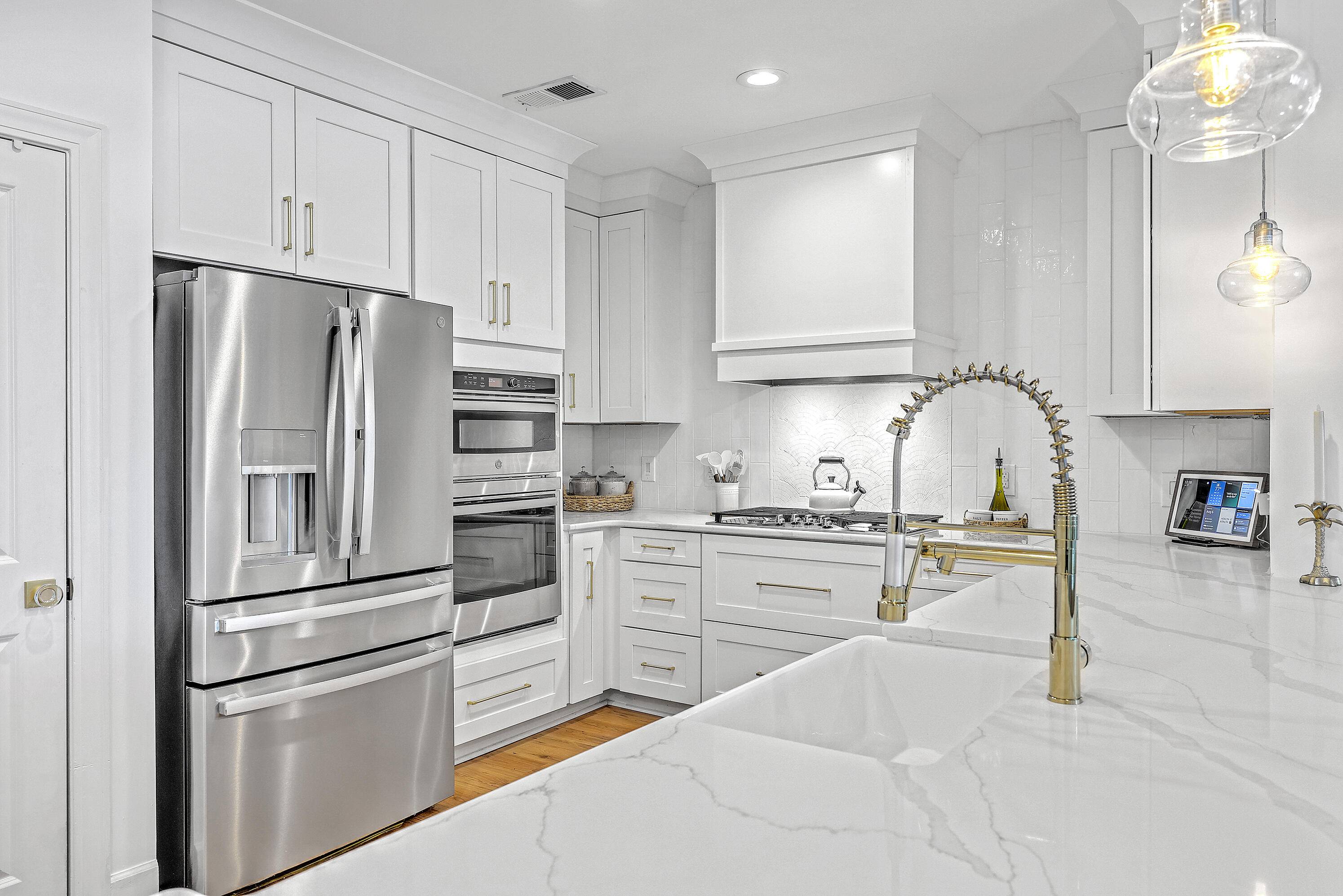 Charleston, SC 29492,125 Pier View St #401