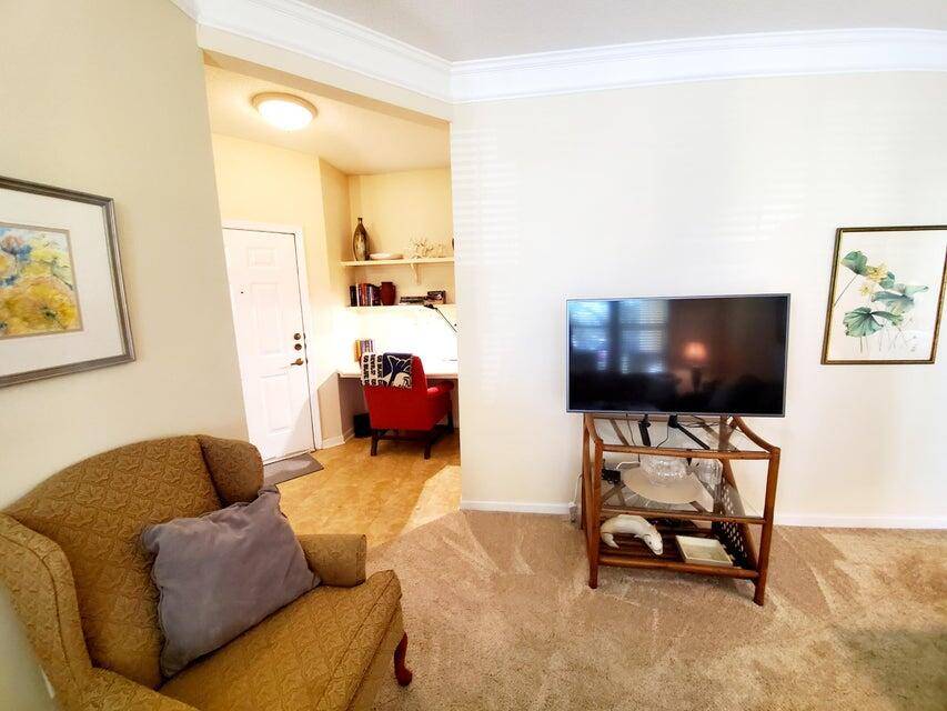 Mount Pleasant, SC 29464,1914 Chatelain Way