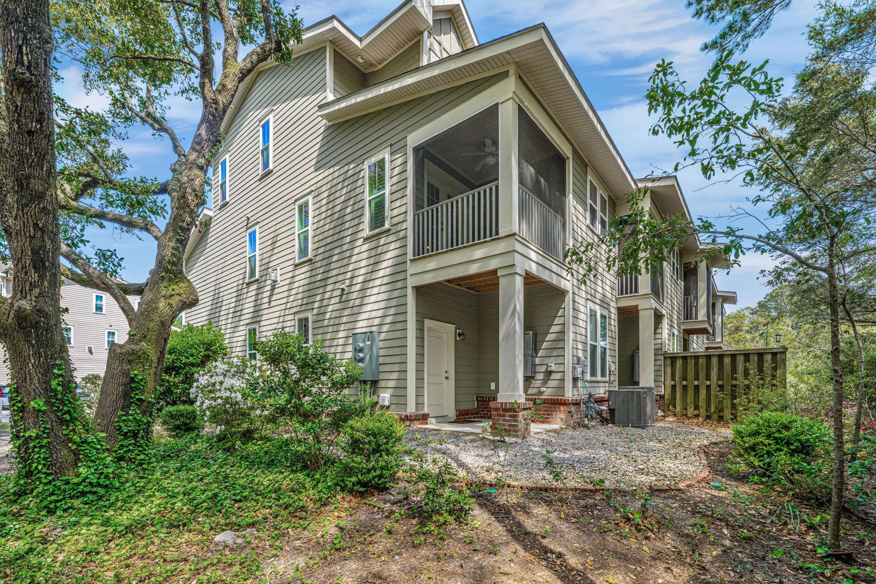 Mount Pleasant, SC 29466,1271 Dingle Rd