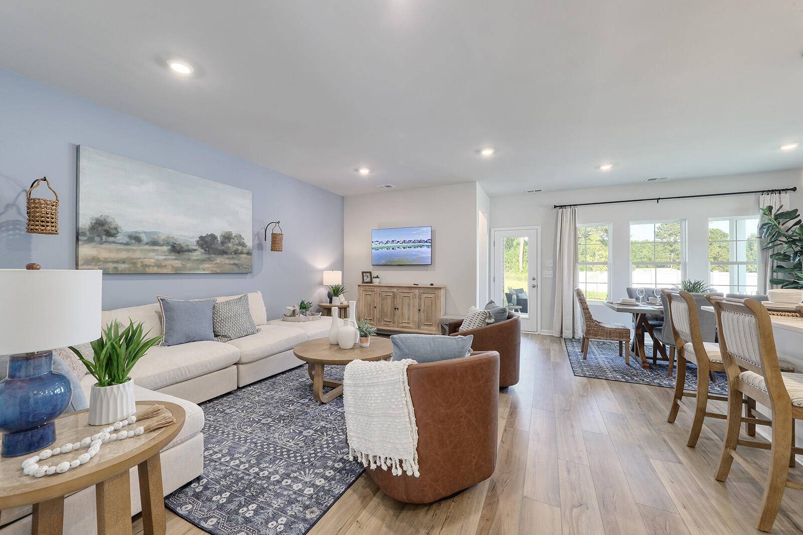 Summerville, SC 29483,313 Casein St