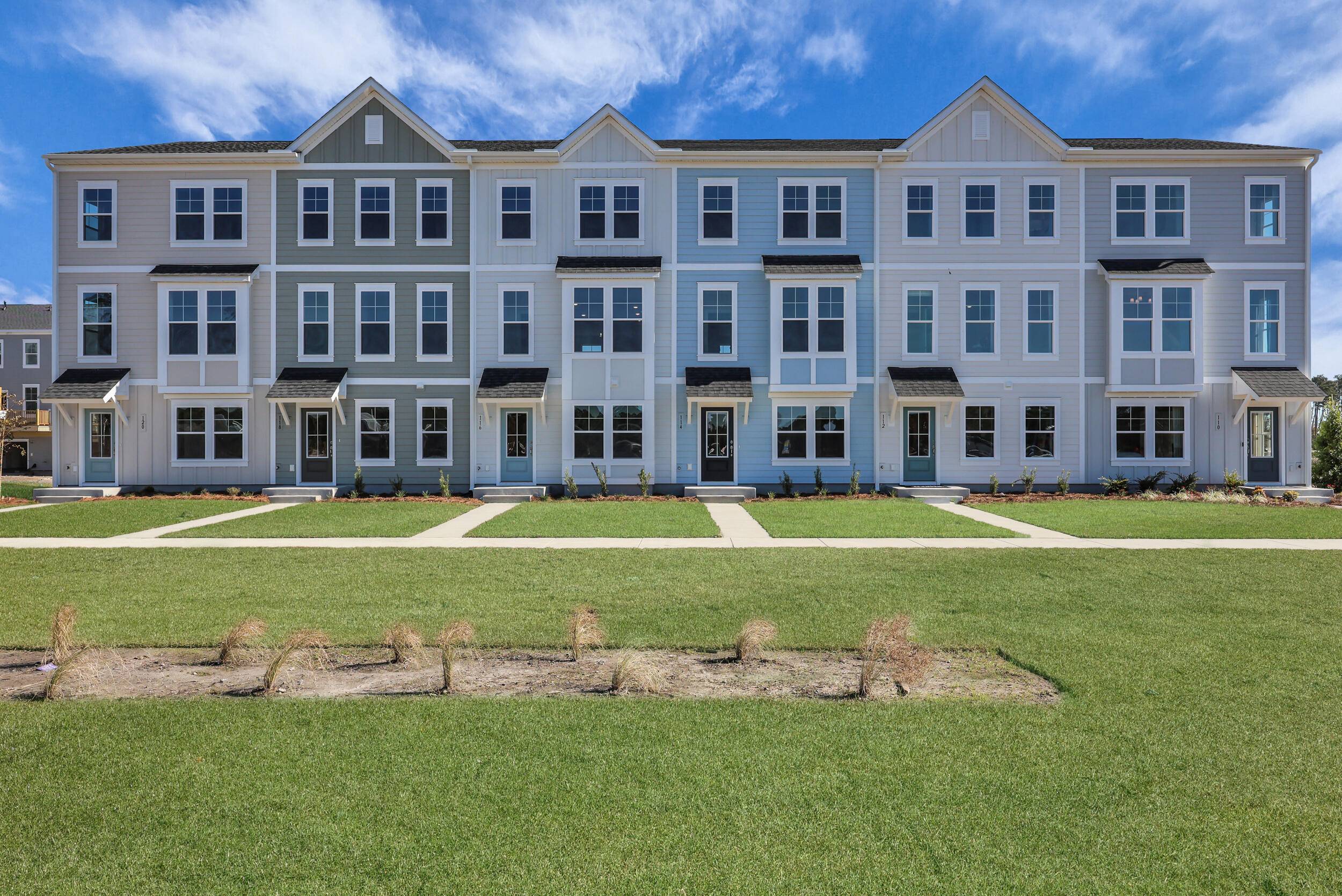 Summerville, SC 29486,120 Buck Fever Ln