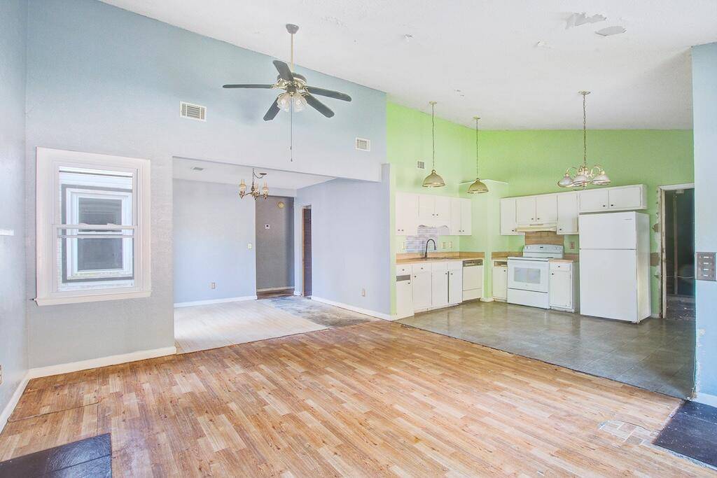 Summerville, SC 29486,114 Tennyson Way