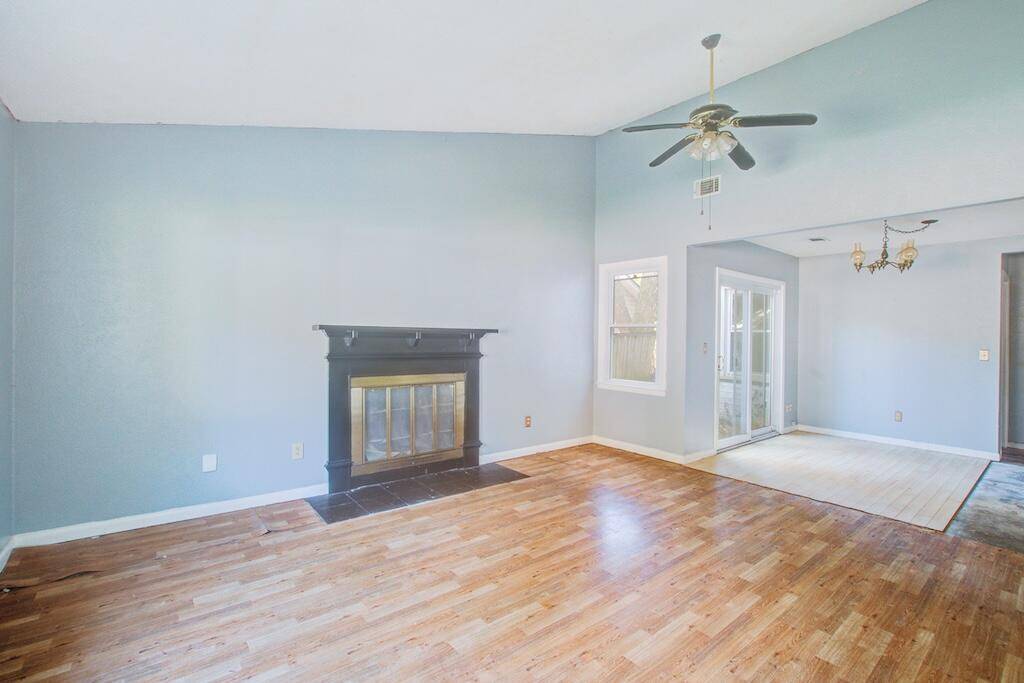 Summerville, SC 29486,114 Tennyson Way