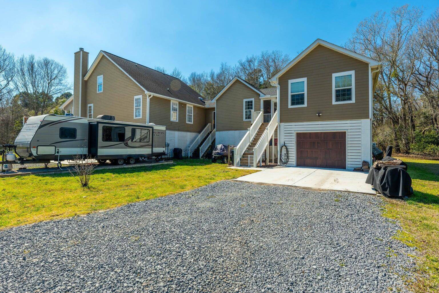 Hollywood, SC 29449,6440 Saint Anthony Dr