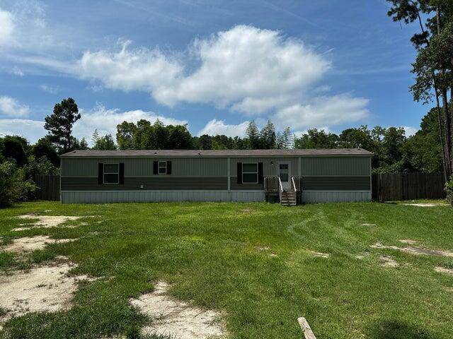 Manning, SC 29102,1106 Pontiac Dr