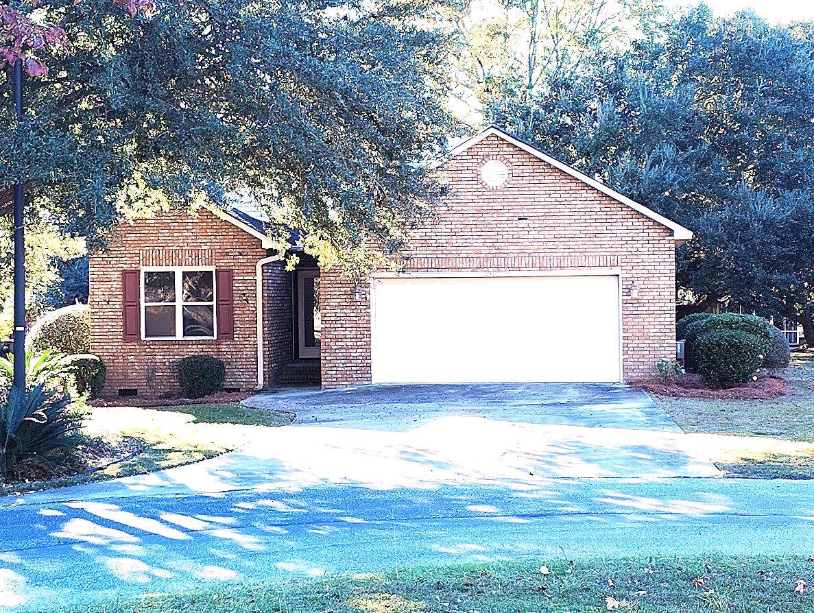 Manning, SC 29102,13 Lake Arbu Dr