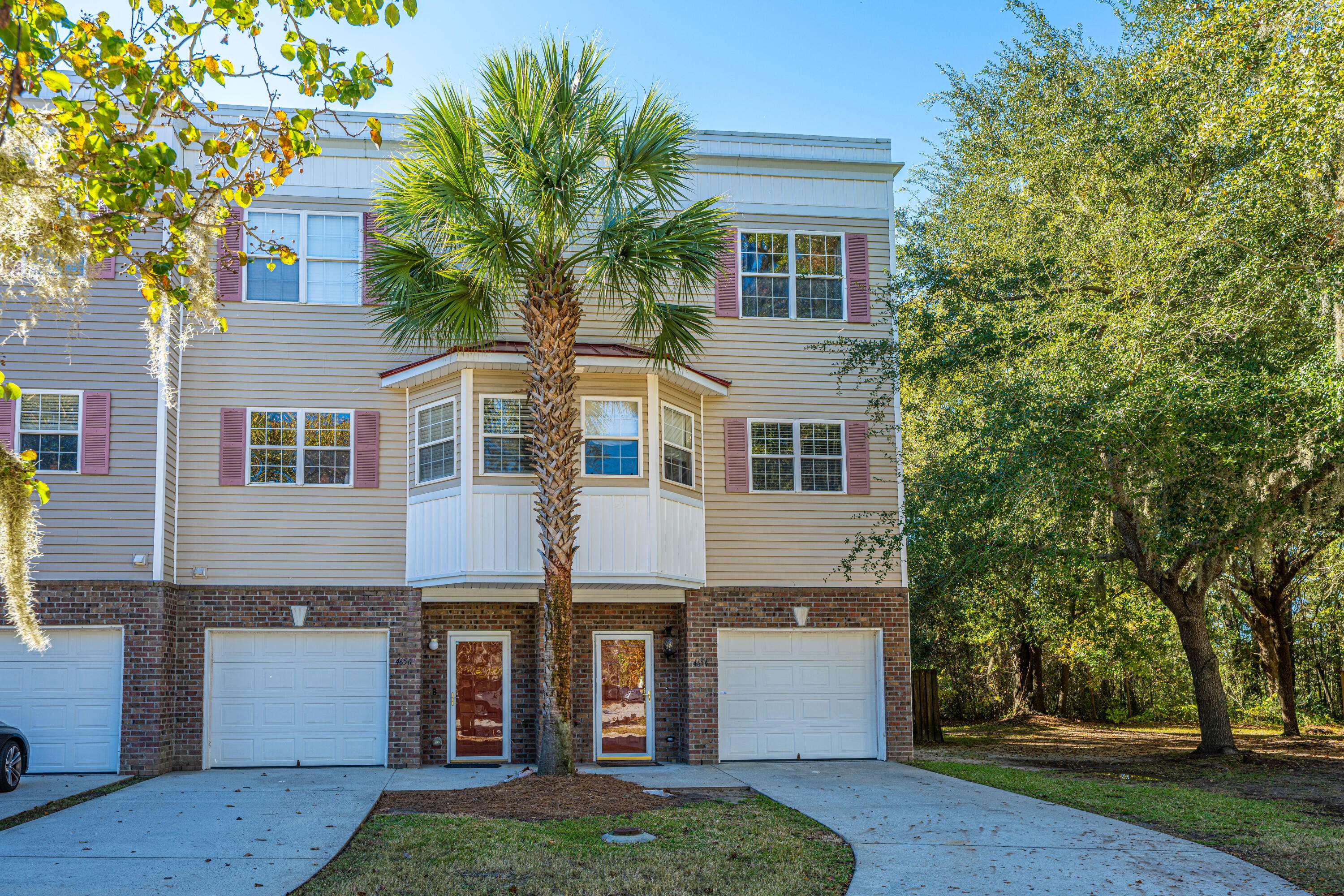 North Charleston, SC 29418,4654 Palm View Circle Cir
