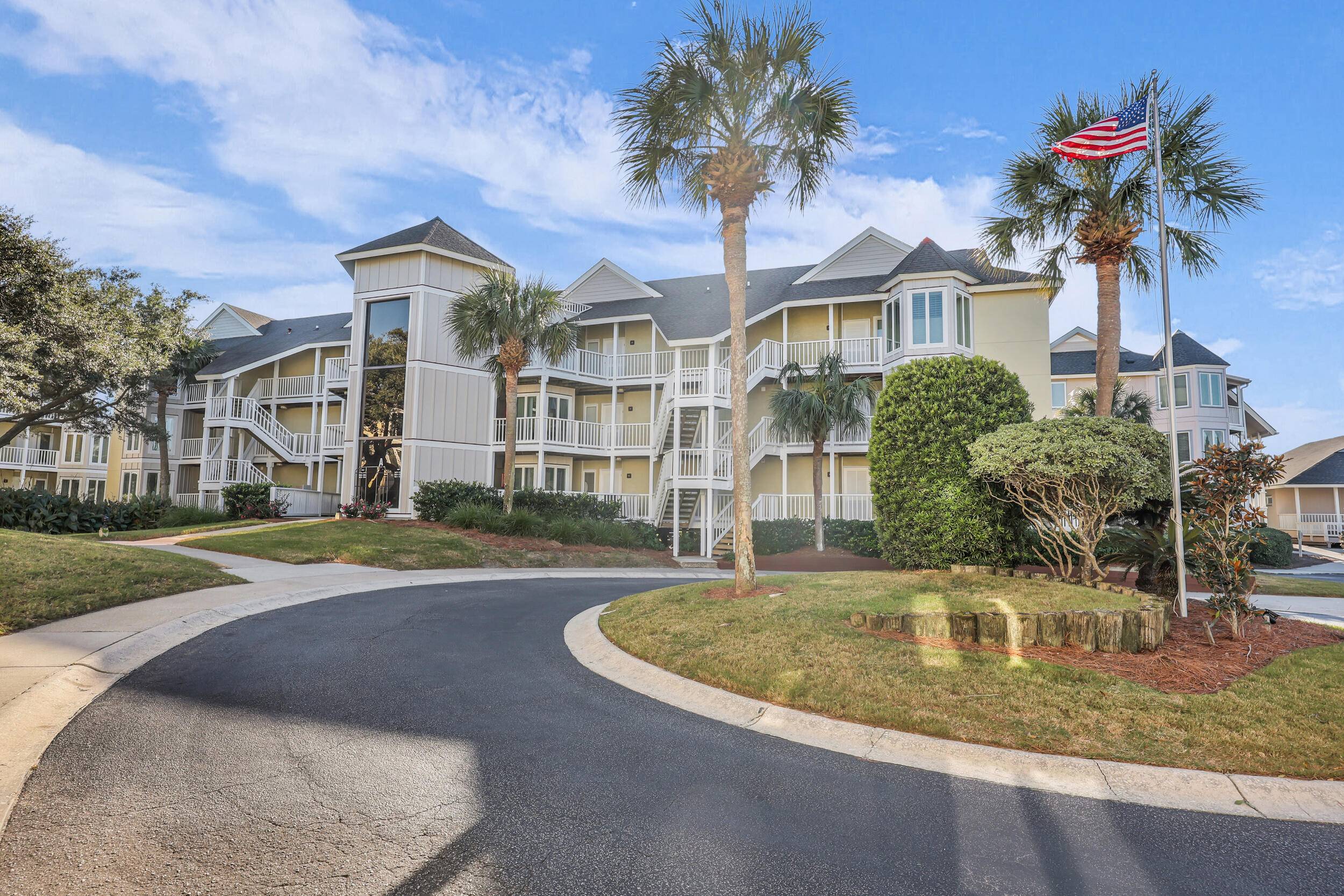 Isle Of Palms, SC 29451,9000 Palmetto Dr #A-101