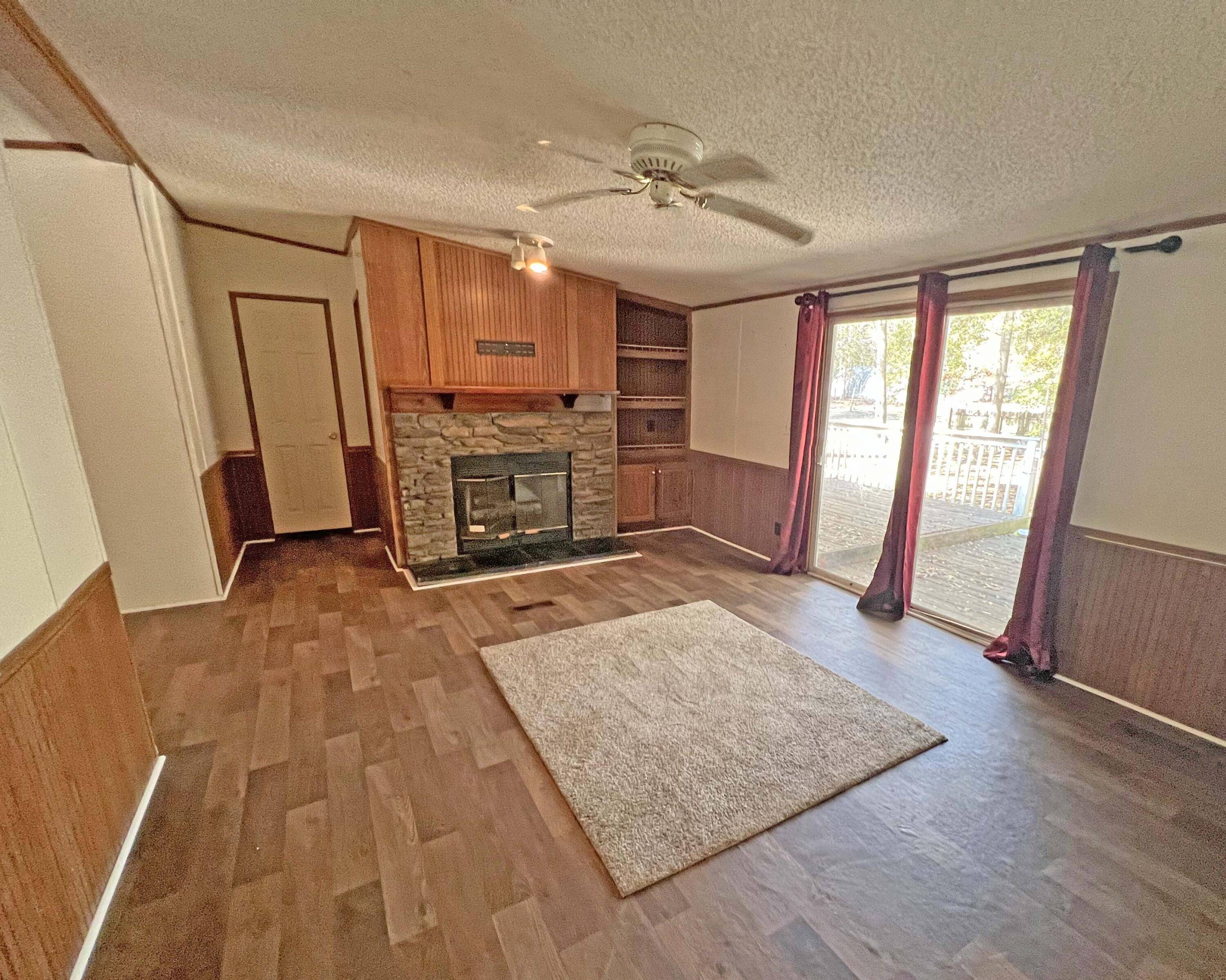 Eutawville, SC 29048,137 Knott Dr