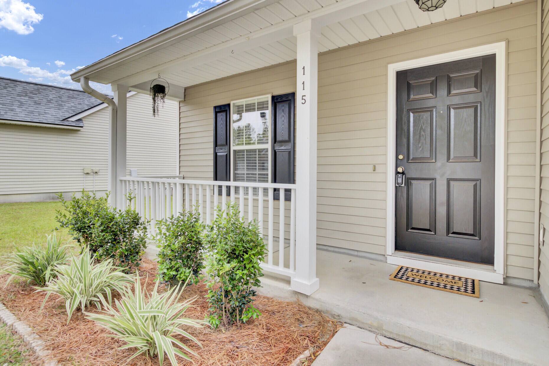 Summerville, SC 29483,115 Dovetail Cir