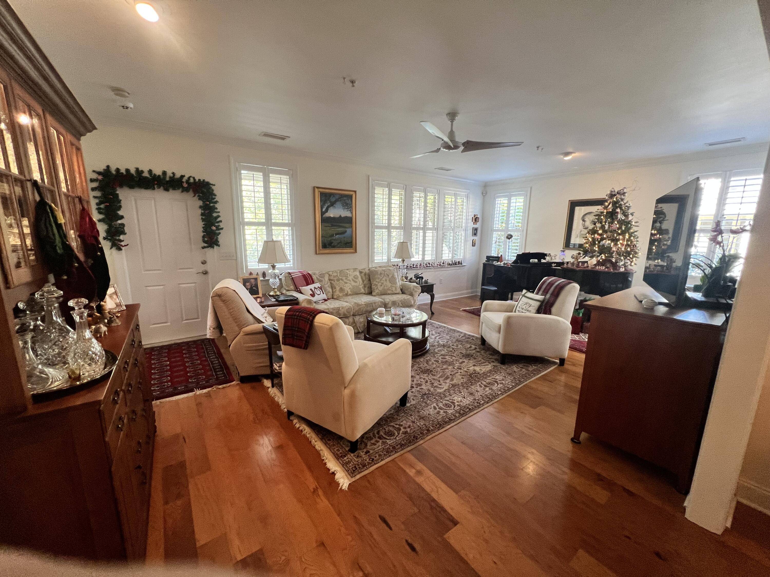 North Charleston, SC 29418,5519 Colonial Chatsworth Cir