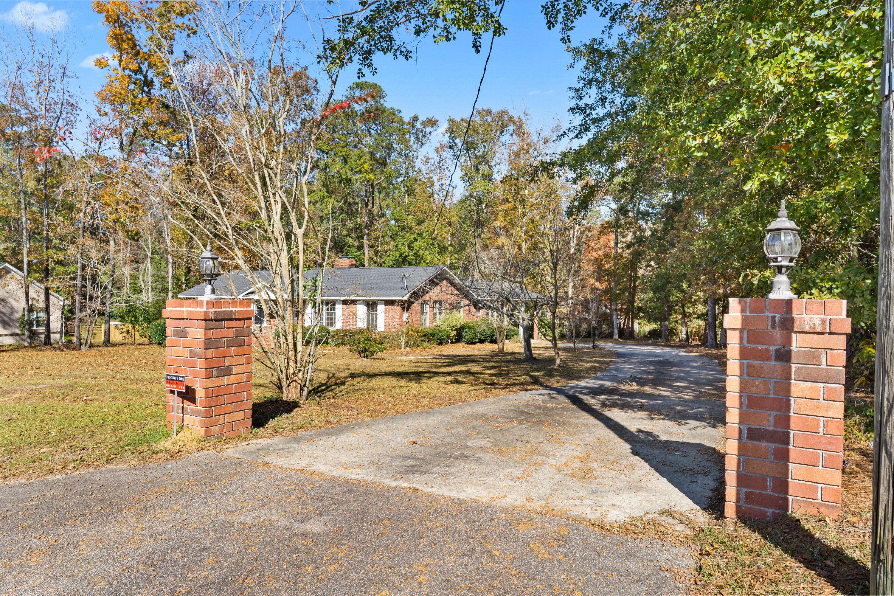 Orangeburg, SC 29118,1942 Longwood Dr