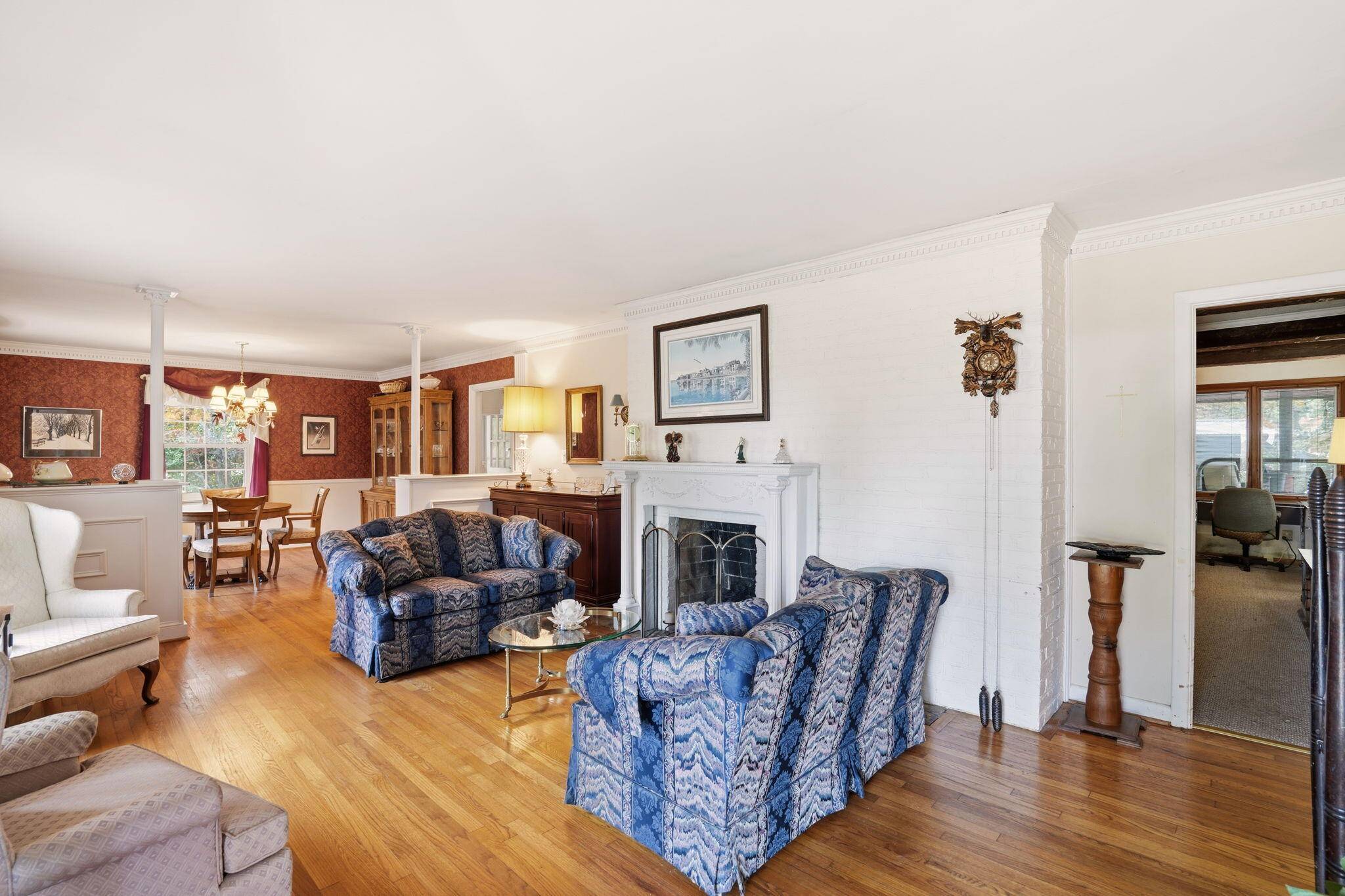 Charleston, SC 29412,856 Robert E Lee Blvd